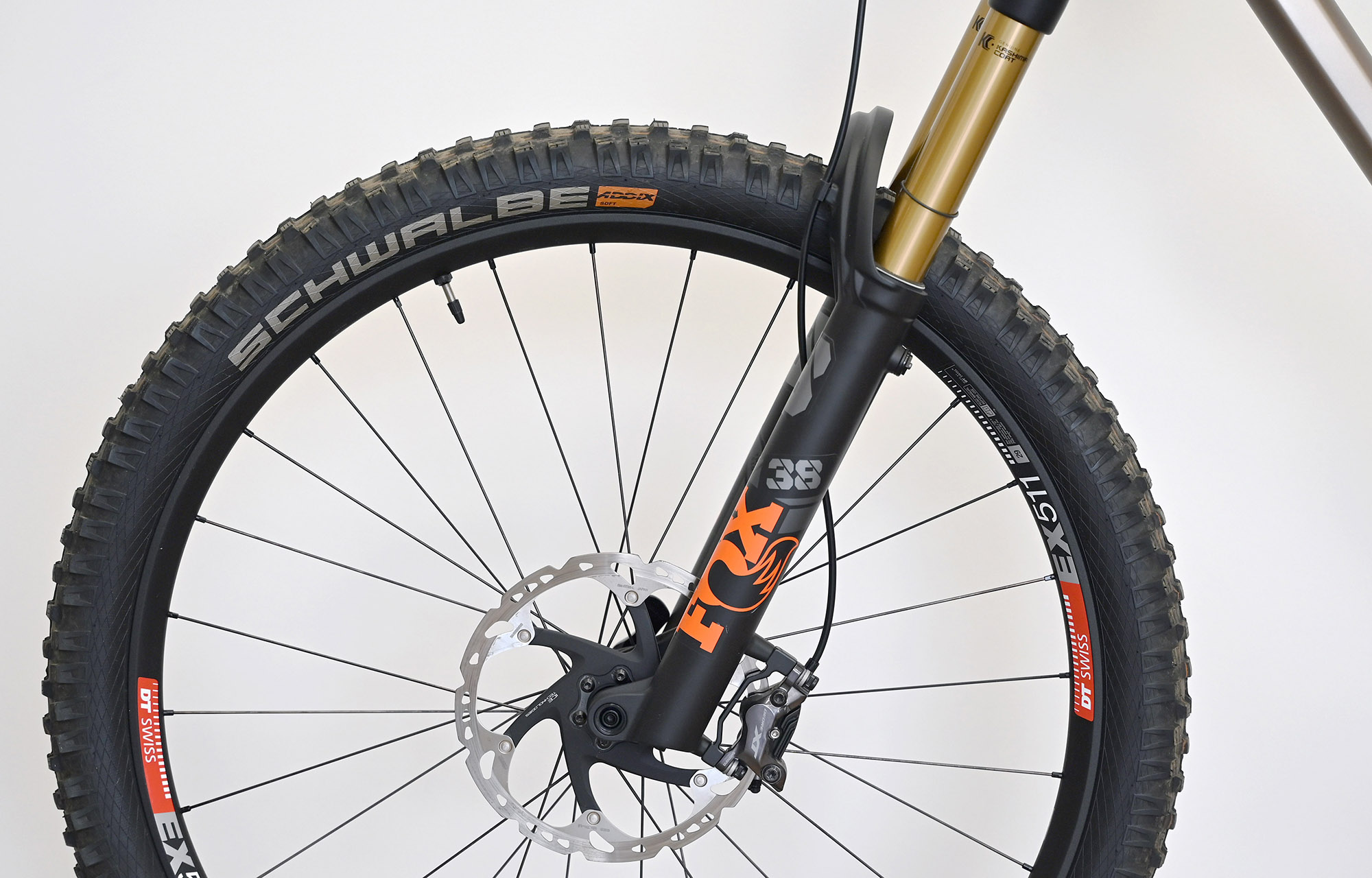 COMMENCAL META SX V4 SIGNATURE CHAMPAGNE - XL (22131004) image number null