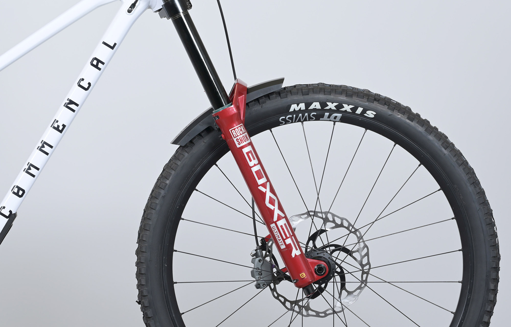 COMMENCAL SUPREME DH V5 ROCKSHOX PURE WHITE - L (24157103) image cover number large 1