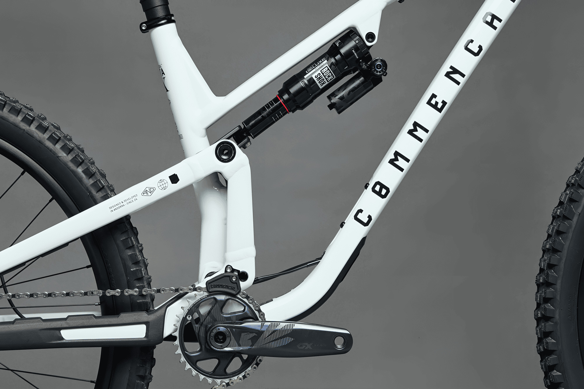 COMMENCAL META SX V5 RACE PURE WHITE image number null