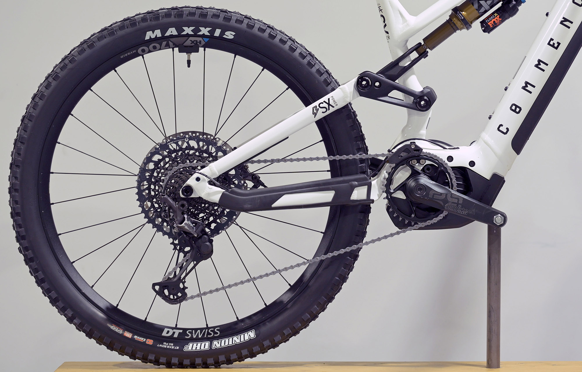 COMMENCAL META POWER SX BOSCH SIGNATURE PURE WHITE - M (22181902) 1297 km image cover number large 0