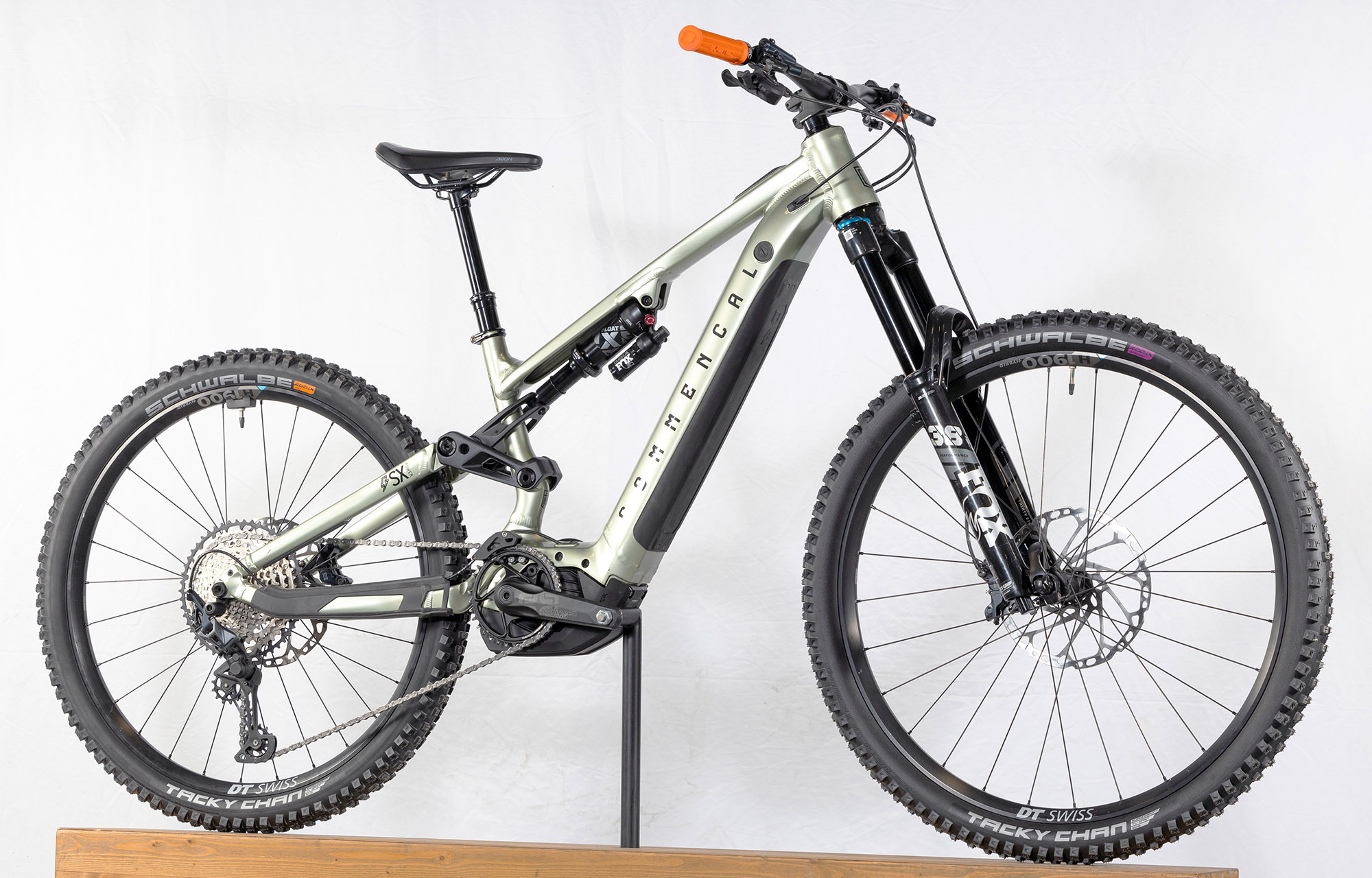 COMMENCAL META POWER SX BOSCH ESSENTIAL 70´S GREEN - S (22182001) 267km image number null