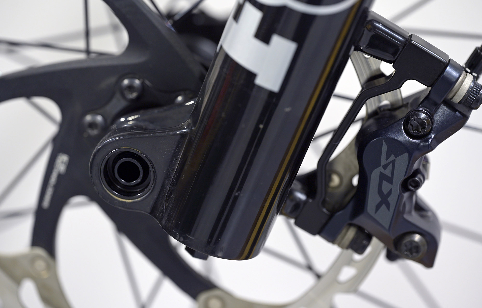 COMMENCAL CLASH ESSENTIAL PURE WHITE - S (24135601) image cover number large 6