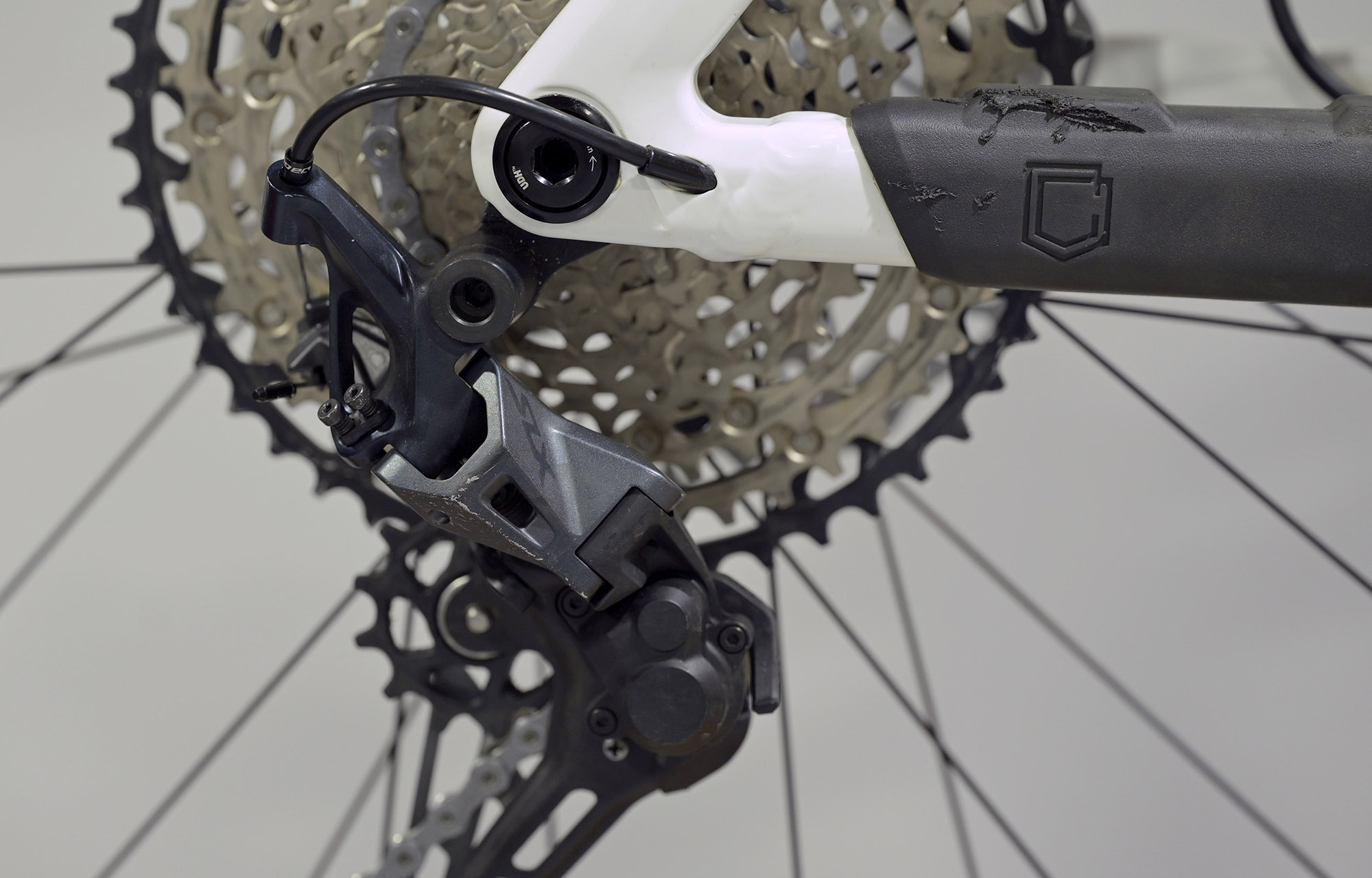 COMMENCAL META V5 ESSENTIAL PURE WHITE - M (23121202) image cover number large 5