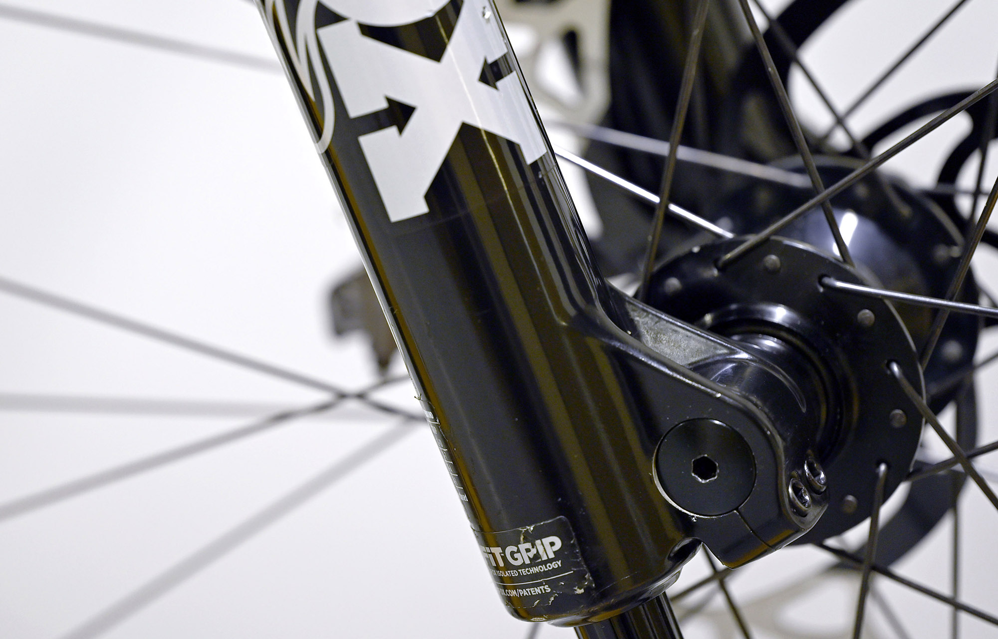 COMMENCAL SUPREME DH RACE CHAMPAGNE - M (22150102) image number null