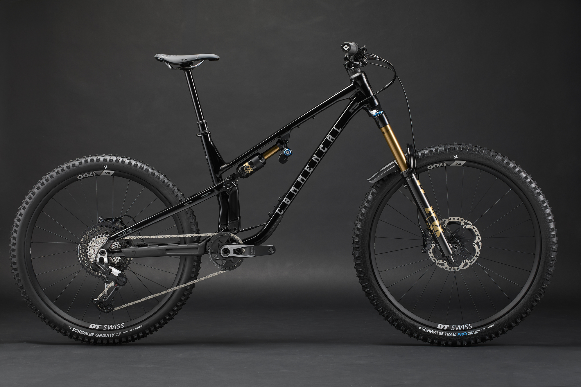COMMENCAL META SX V5 SIGNATURE PURE BLACK 2027 image large number 0