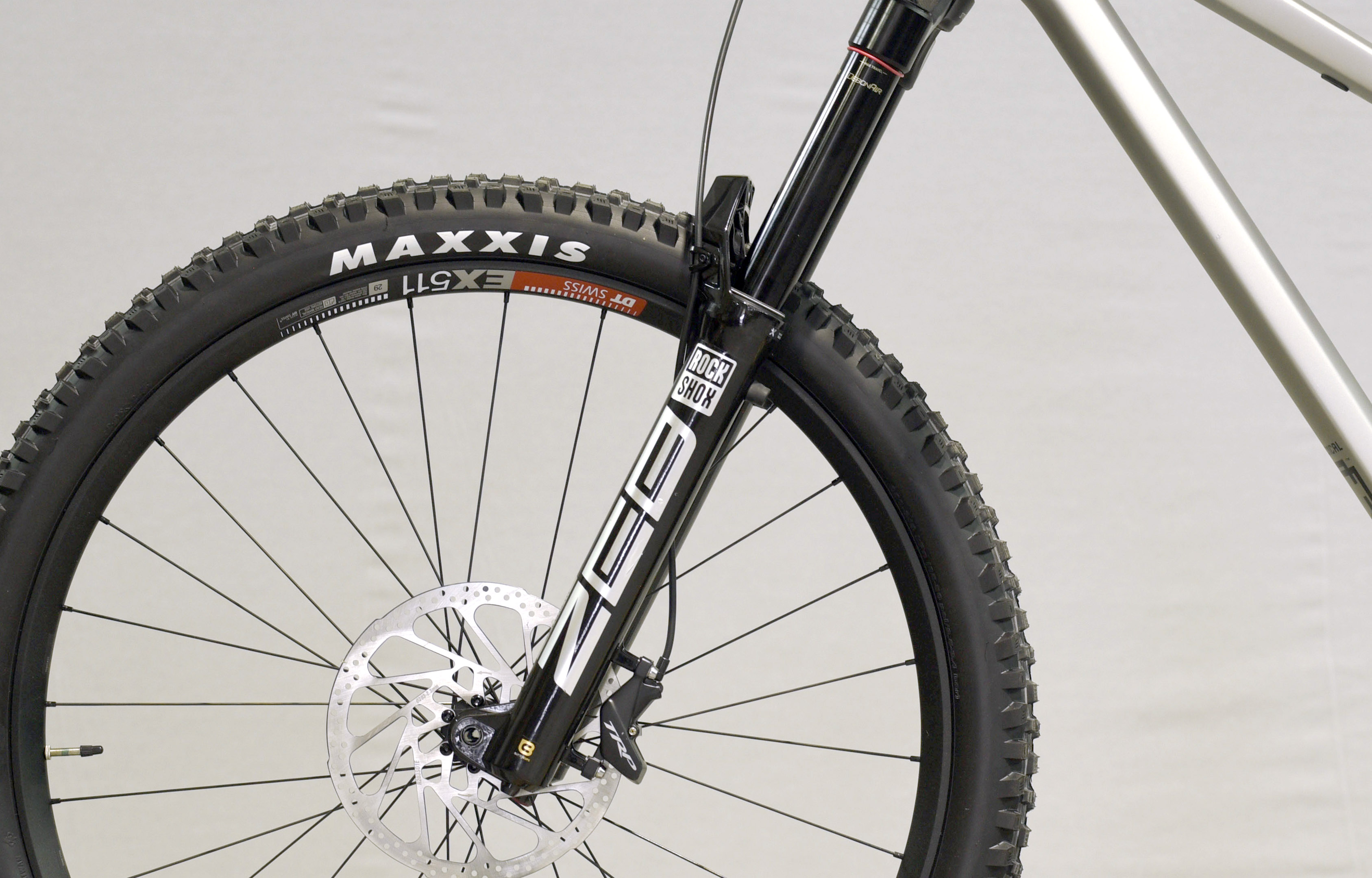 COMMENCAL META SX V4 RACE SILVER - L (22130803) image number null