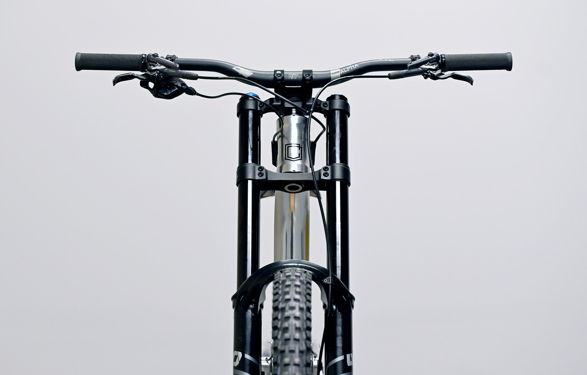 COMMENCAL SUPREME DH V4 RACE HIGH POLISHED - S (22150101) image number null