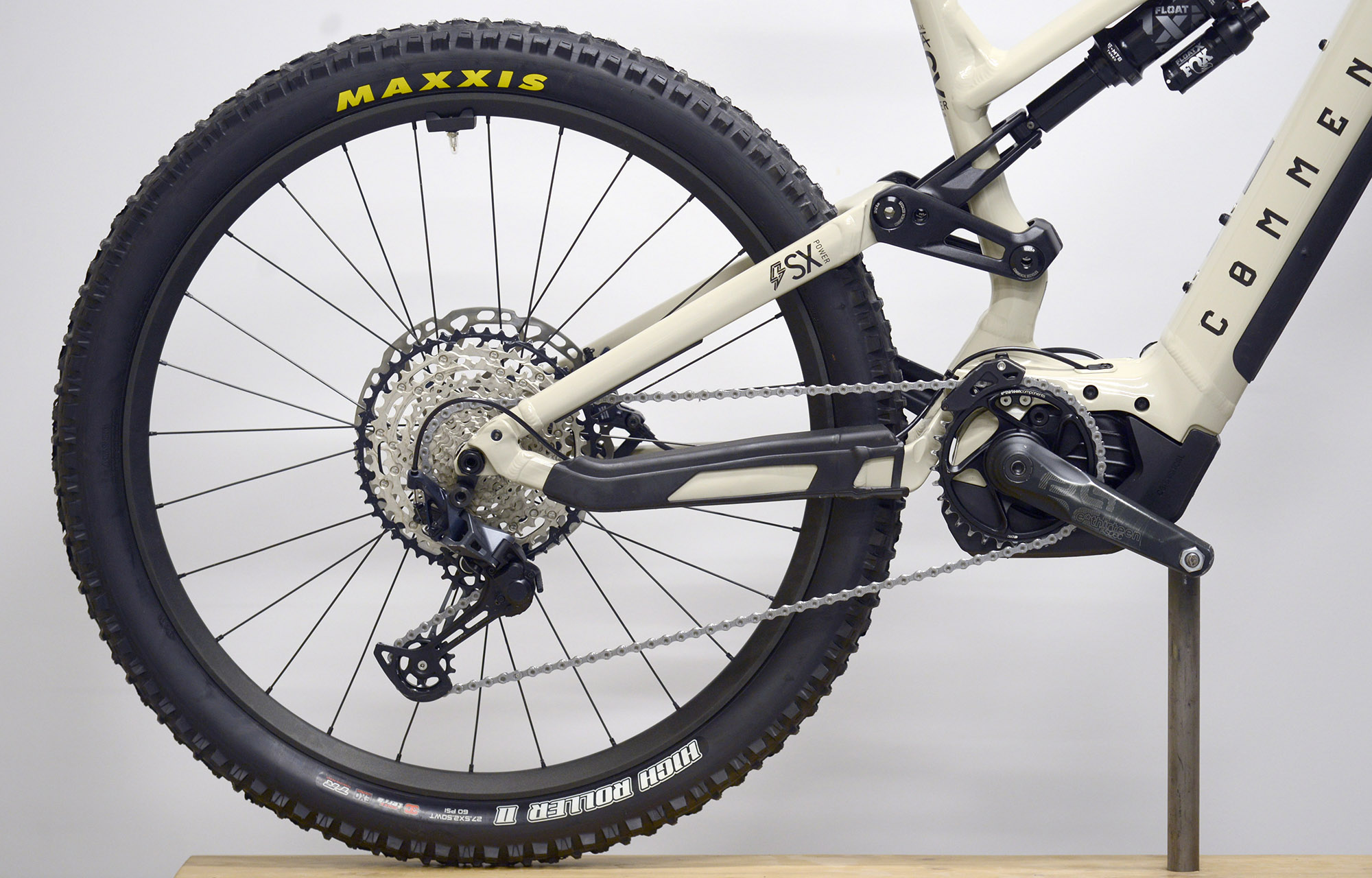 COMMENCAL META POWER SX BOSCH ESSENTIAL CHALK - M (22135902) 615 km image number null