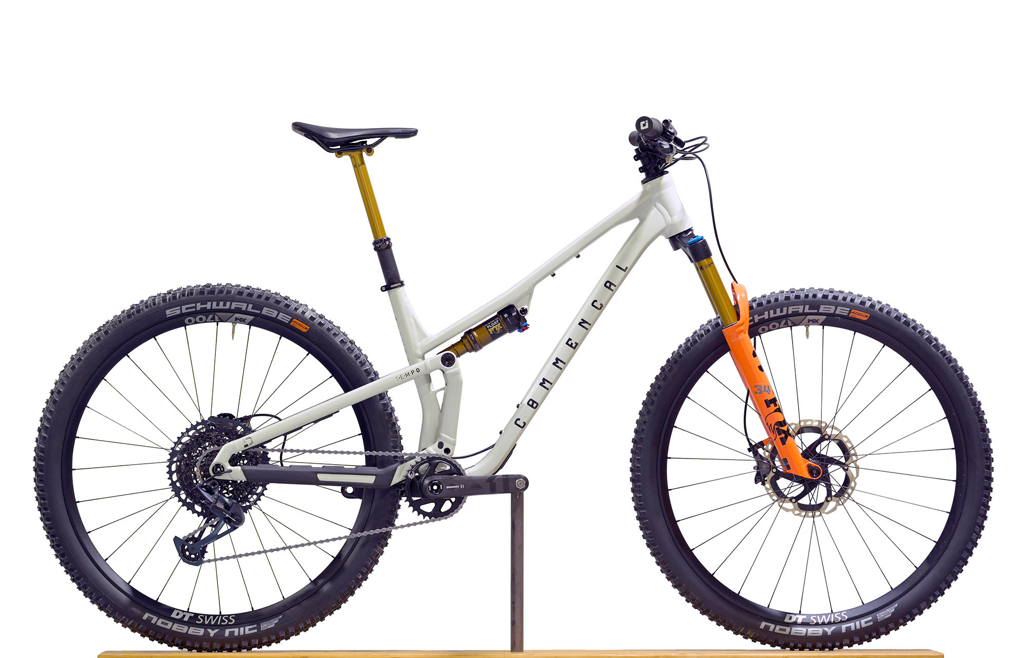 COMMENCAL T.E.M.P.O. SIGNATURE CLEAR SILVER - M (23120402) image number null