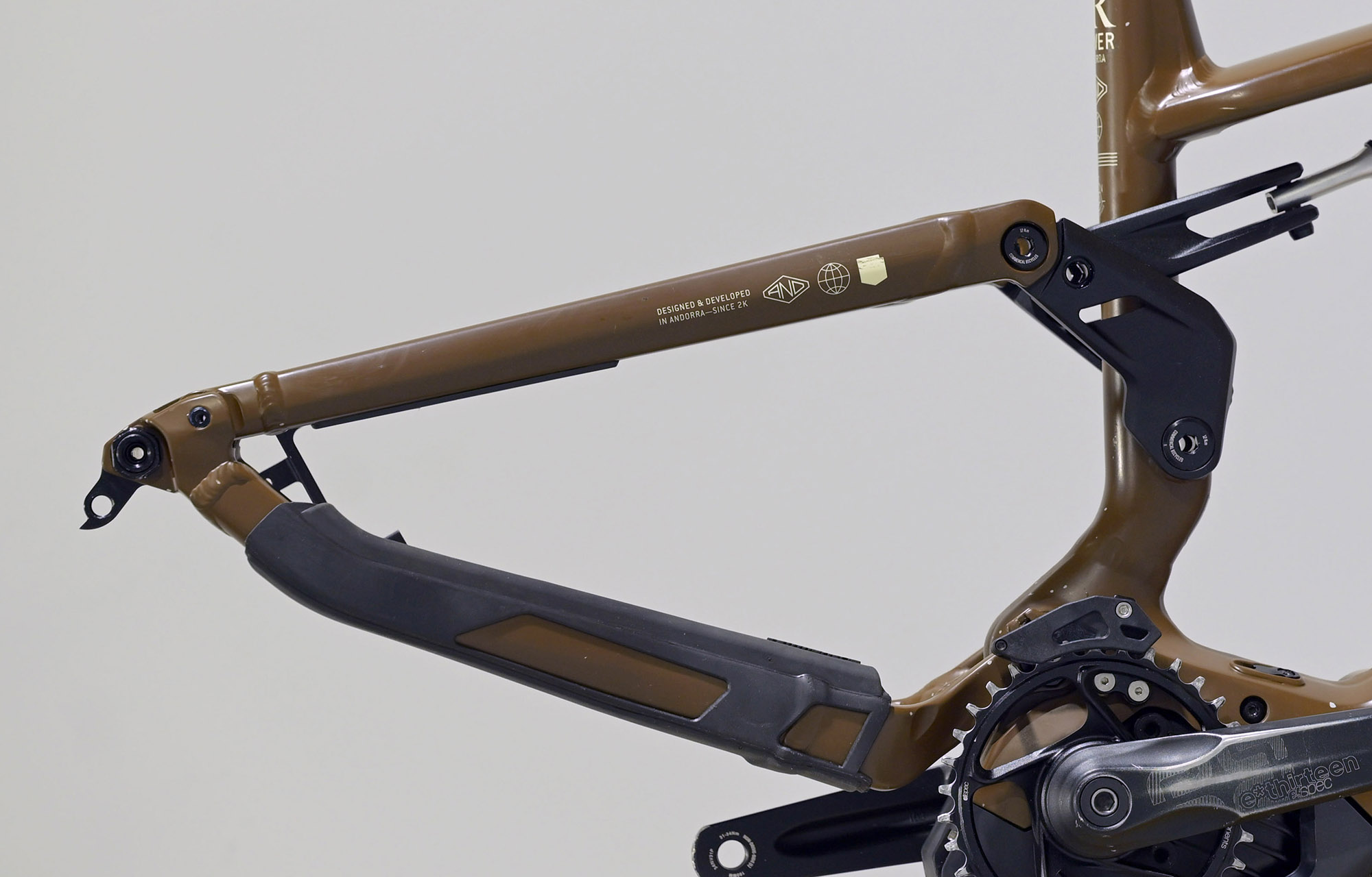 VIP FRAME COMMENCAL META POWER TR BOSCH CHOCOLATE - L (23280503) 1132 km image cover number large 0