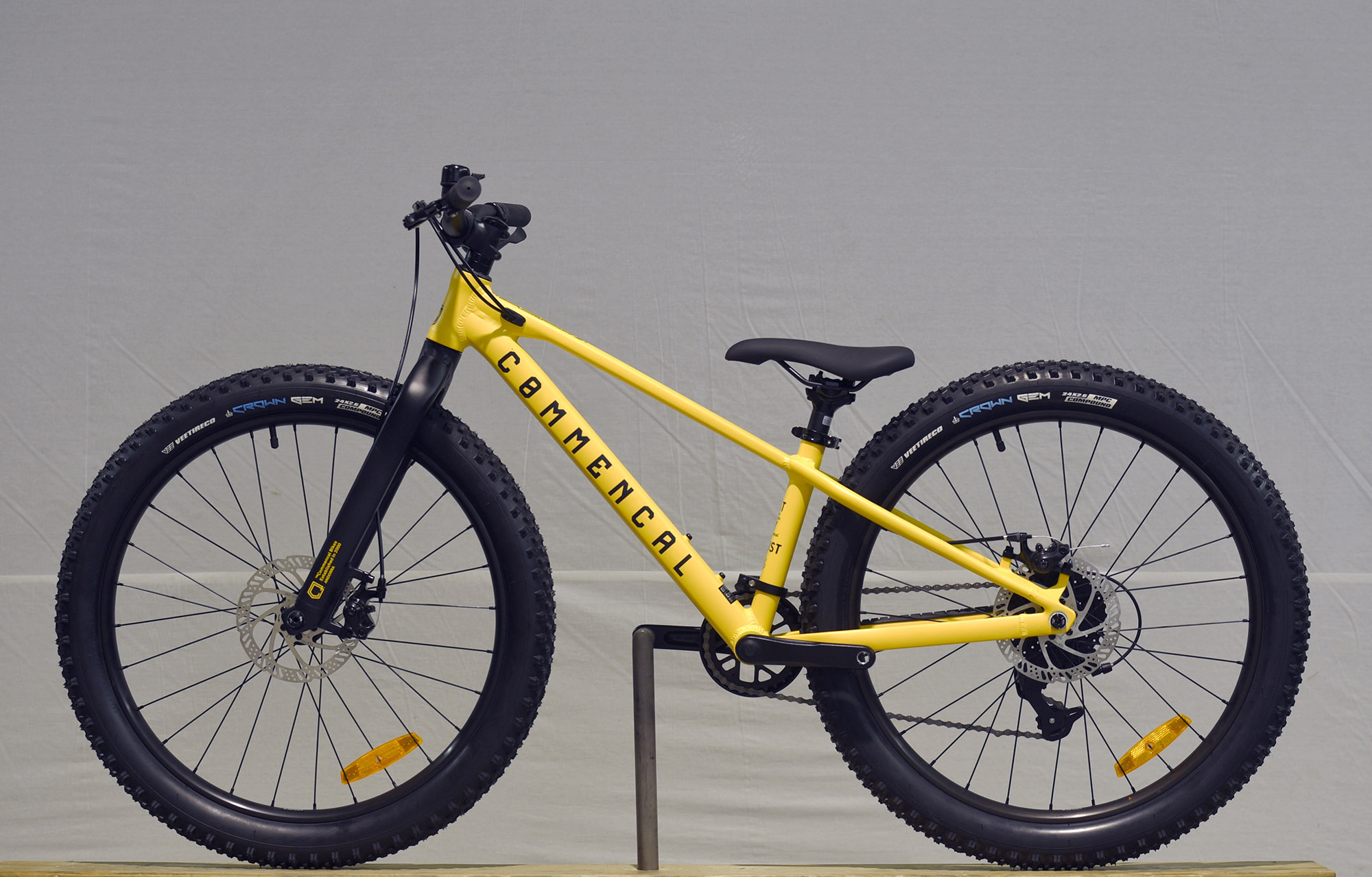 COMMENCAL RAMONES 24 TRIGGER SHIFTER OHLINS YELLOW - (23177893) image number null