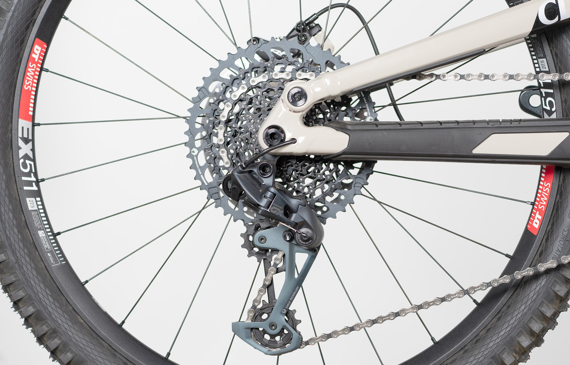 COMMENCAL CLASH SIGNATURE CHALK - L (23130603) image cover number large 0