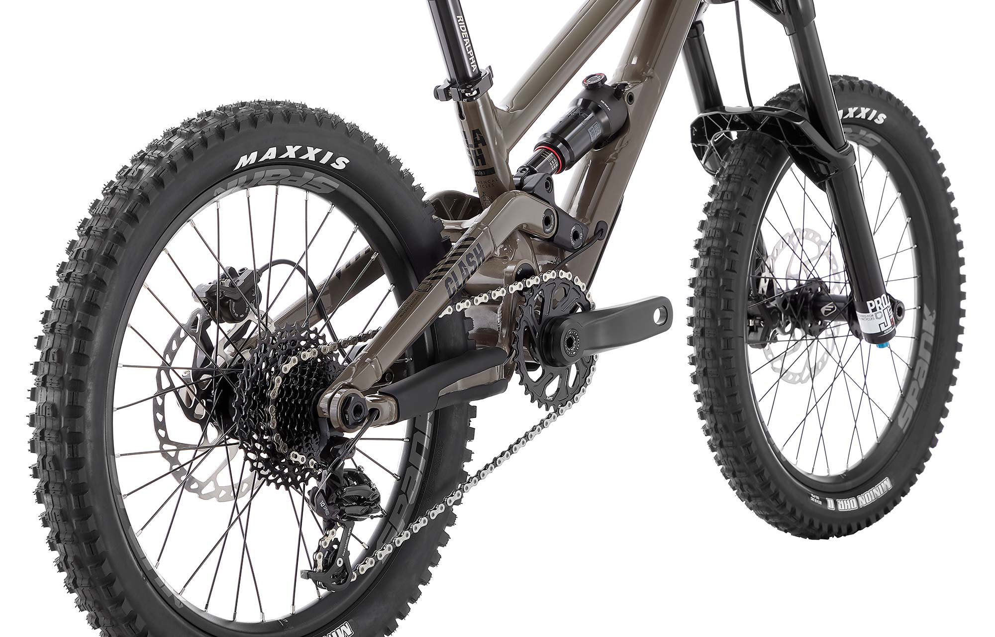 COMMENCAL CLASH 20 V1 DIRT MAXXIS image number null