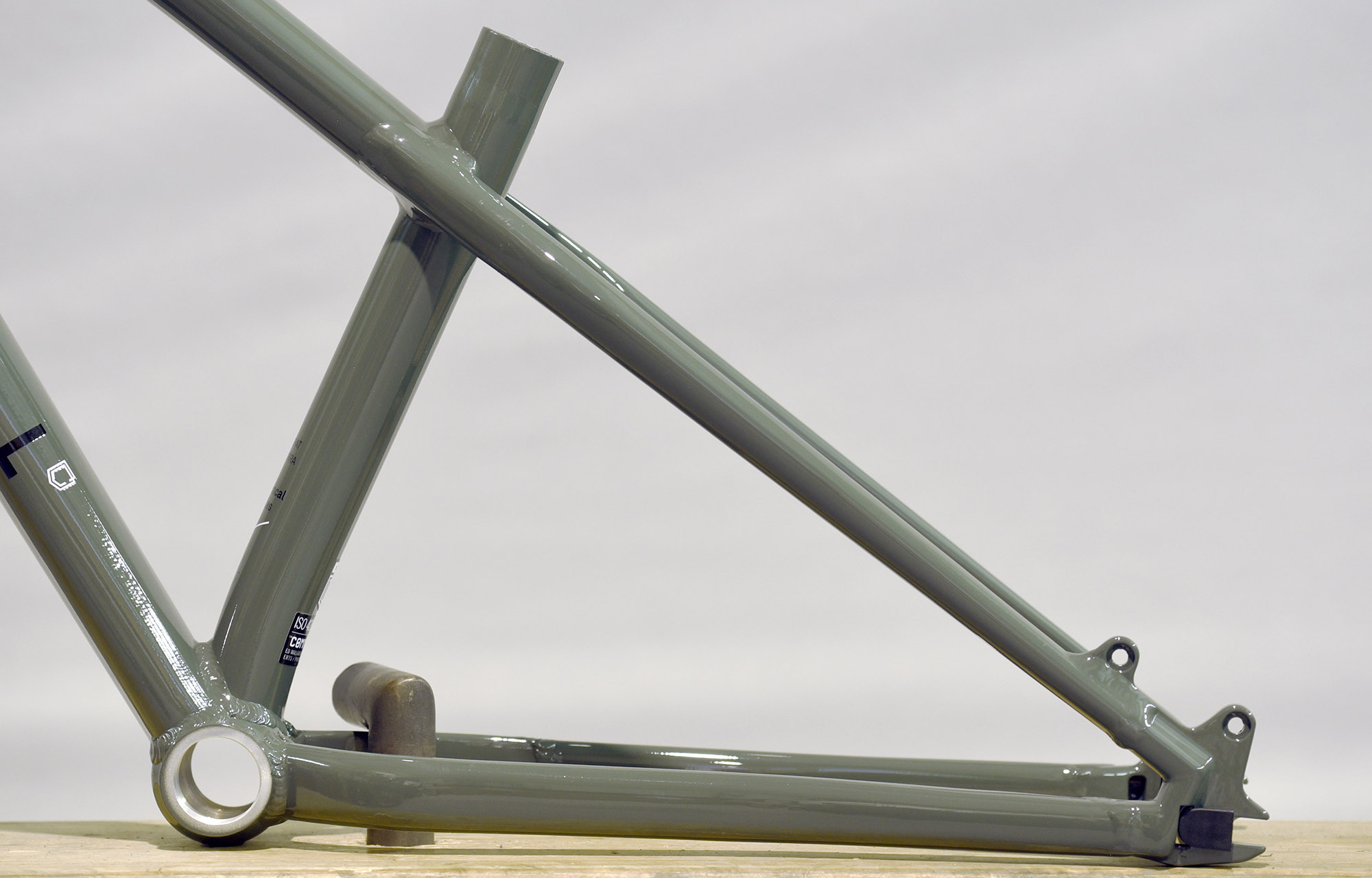 FRAME COMMENCAL ABSOLUT KESWICK GREEN - S (22240101) image number null