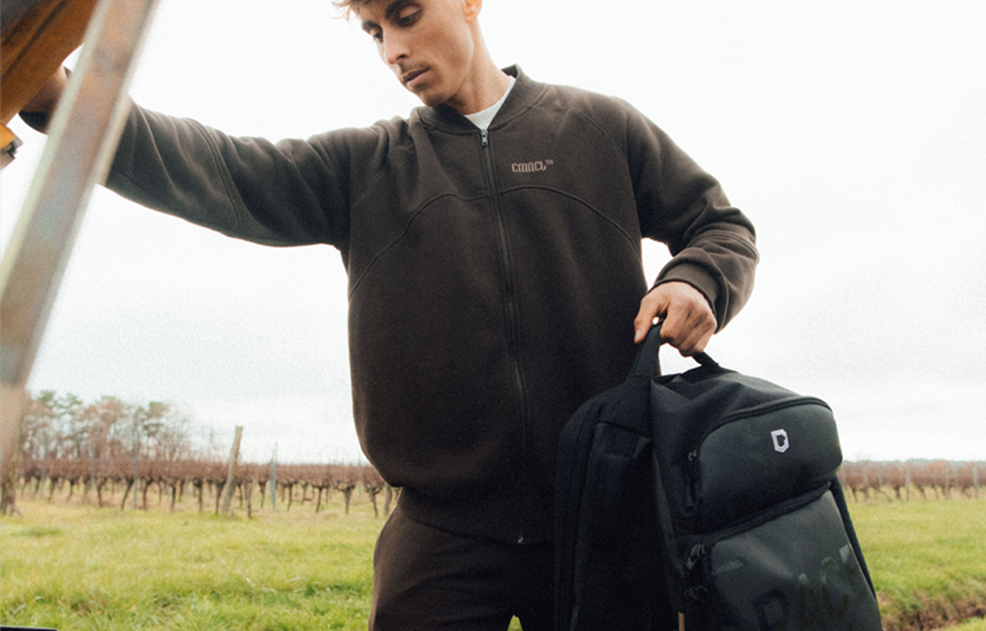 ZIPPER COMMENCAL NEO BROWN image number 5