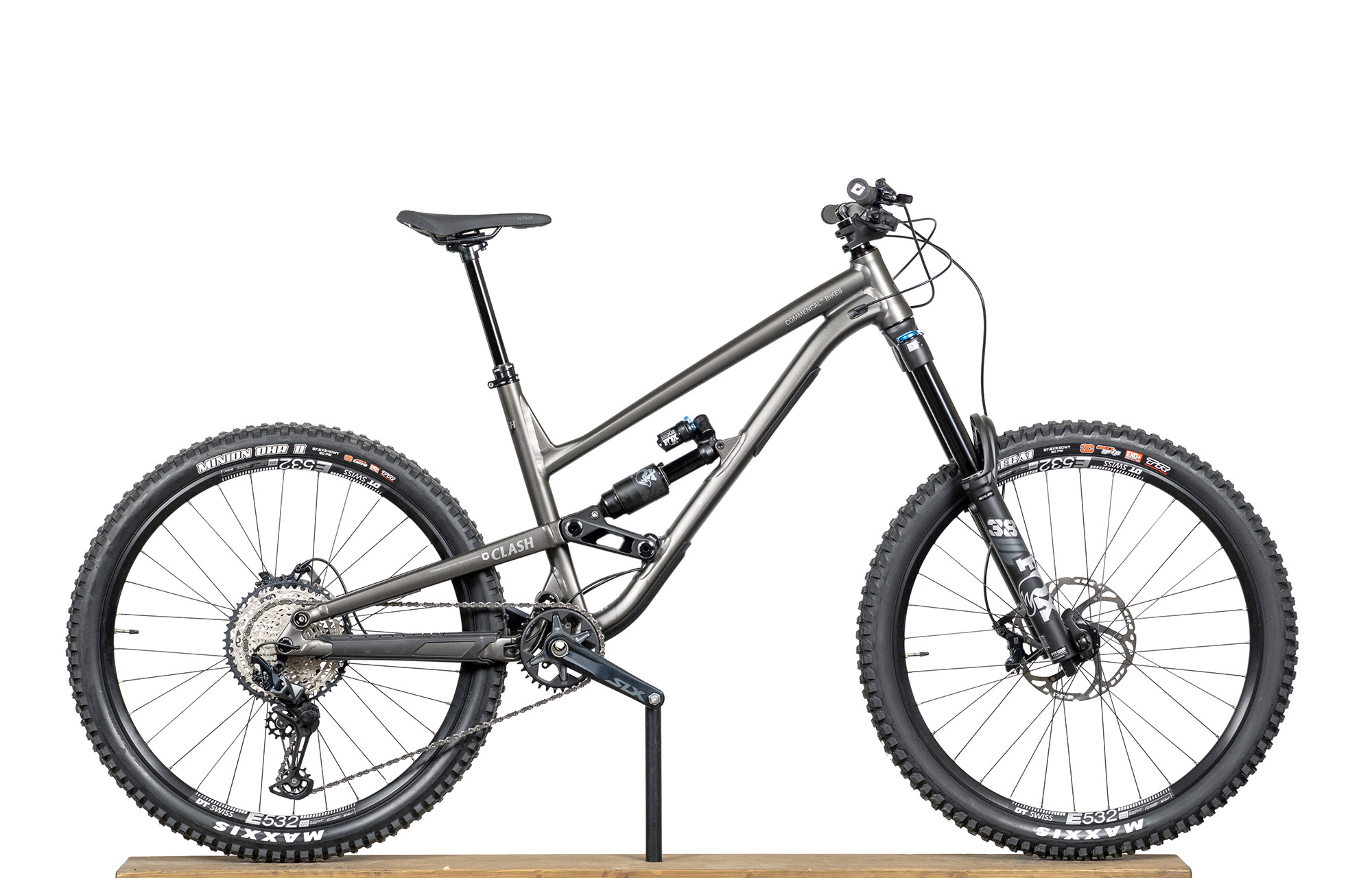 COMMENCAL CLASH ESSENTIAL DARK SLATE - L (22131303) image number null