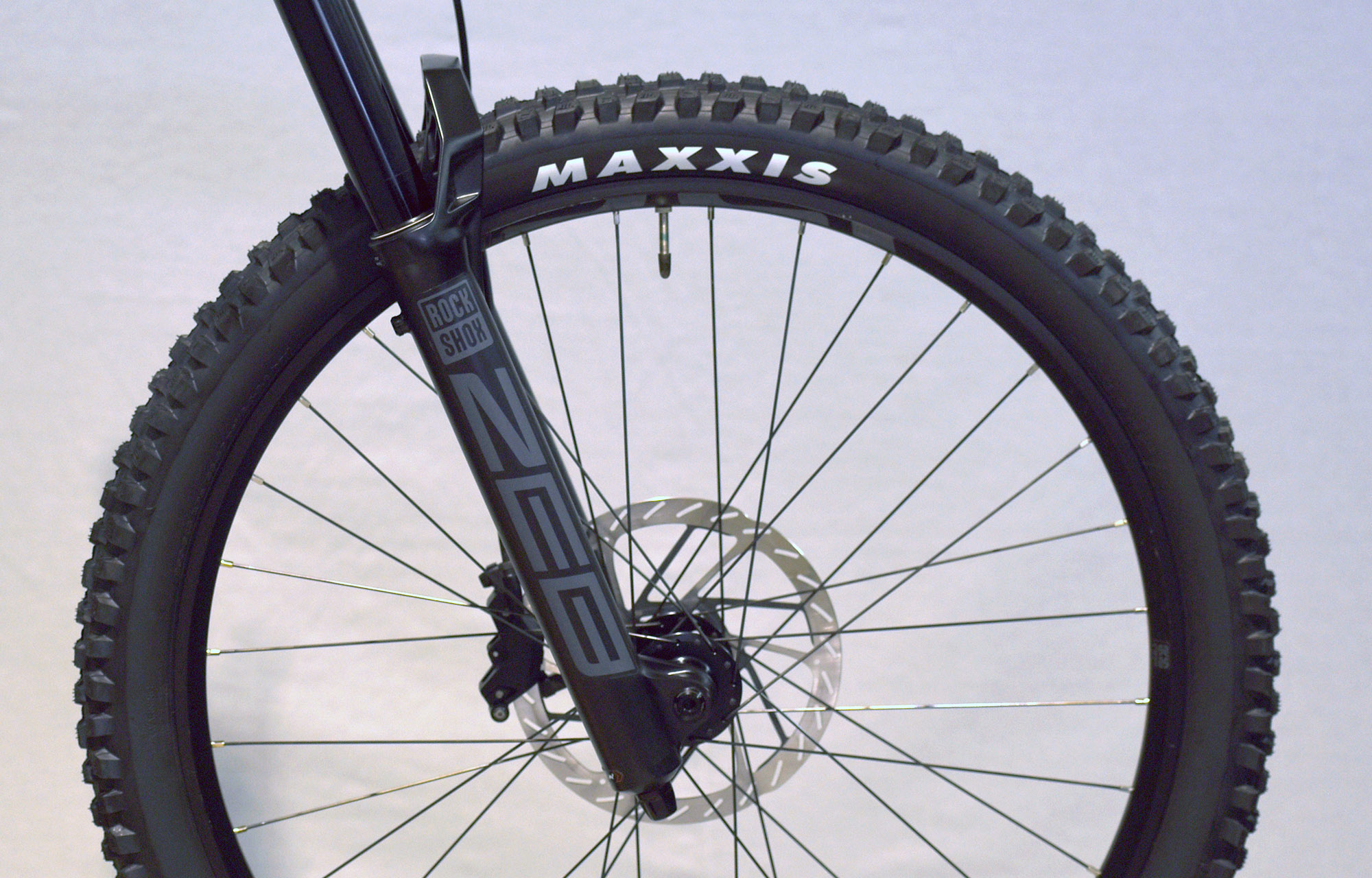 COMMENCAL CLASH RIDE EMERALD GREEN NEW ROCKSHOX - M (23130102) image number null