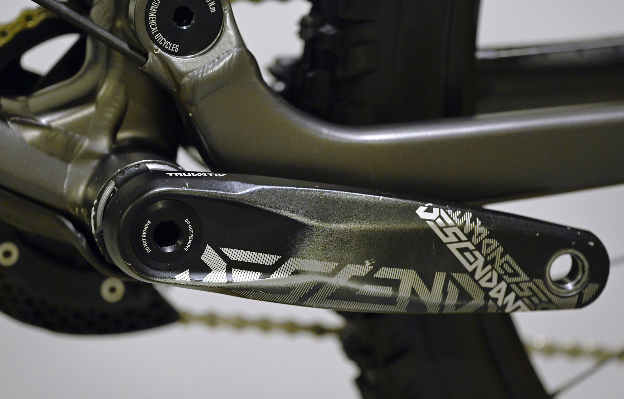 COMMENCAL FRS ESSENTIAL DARK SLATE - M (22151902) image number null