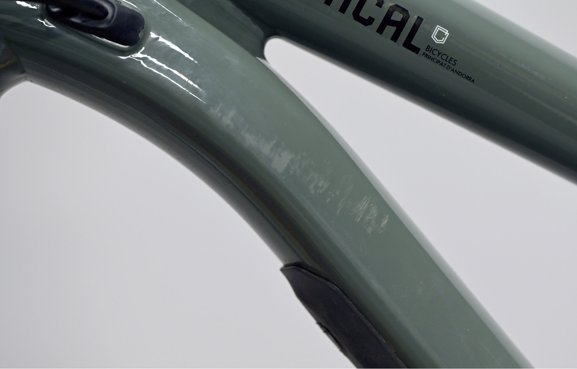 COMMENCAL CLASH KESWICK GREEN ALC - L (22131603) image number null