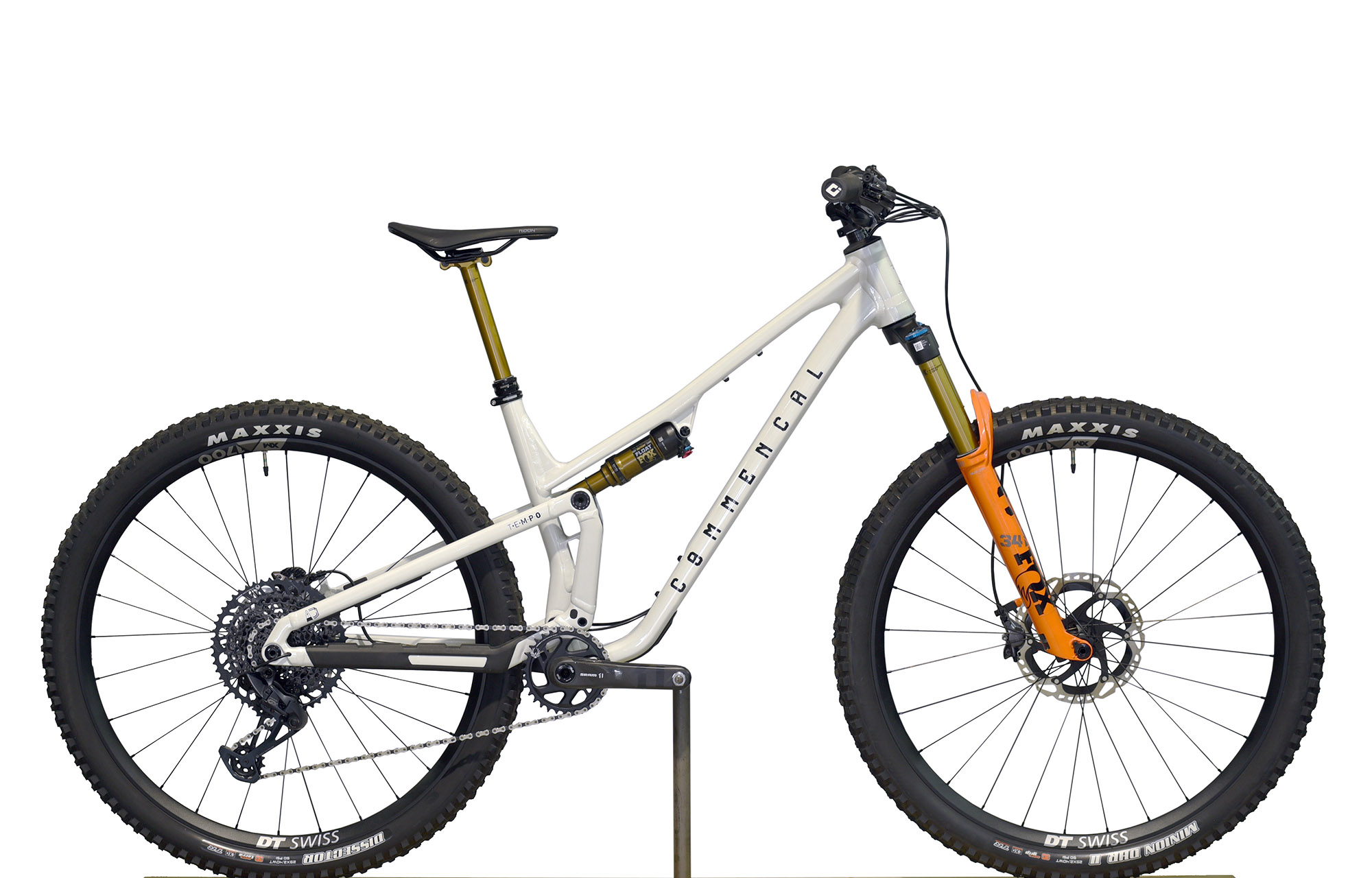 COMMENCAL T.E.M.P.O. SIGNATURE CLEAR SILVER - M (23120402) image number null