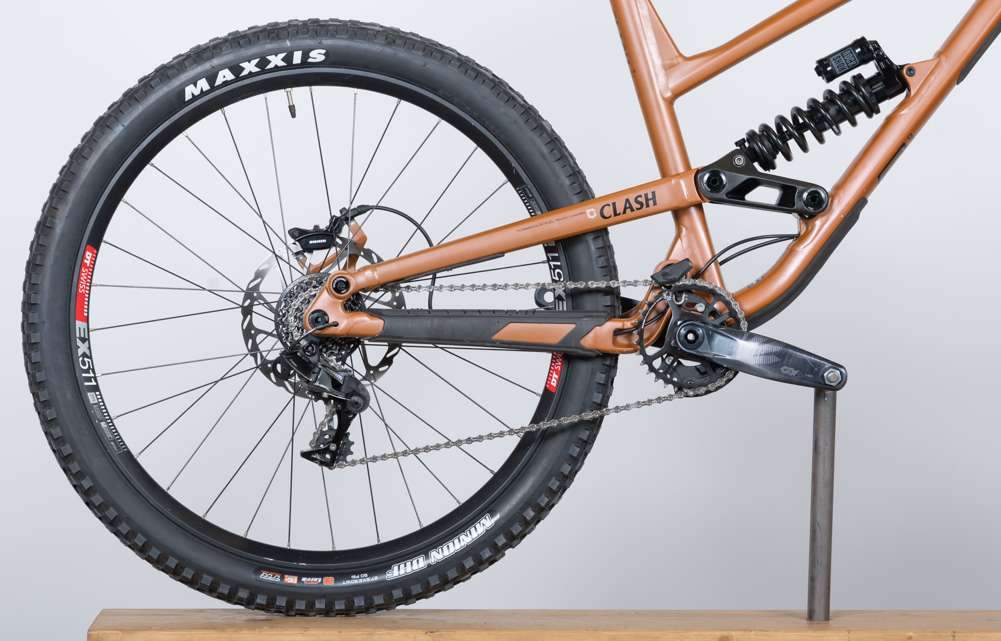 COMMENCAL CLASH RIDE PARK EDITION UTAH DIRT - XL (22132804) image cover number large 0