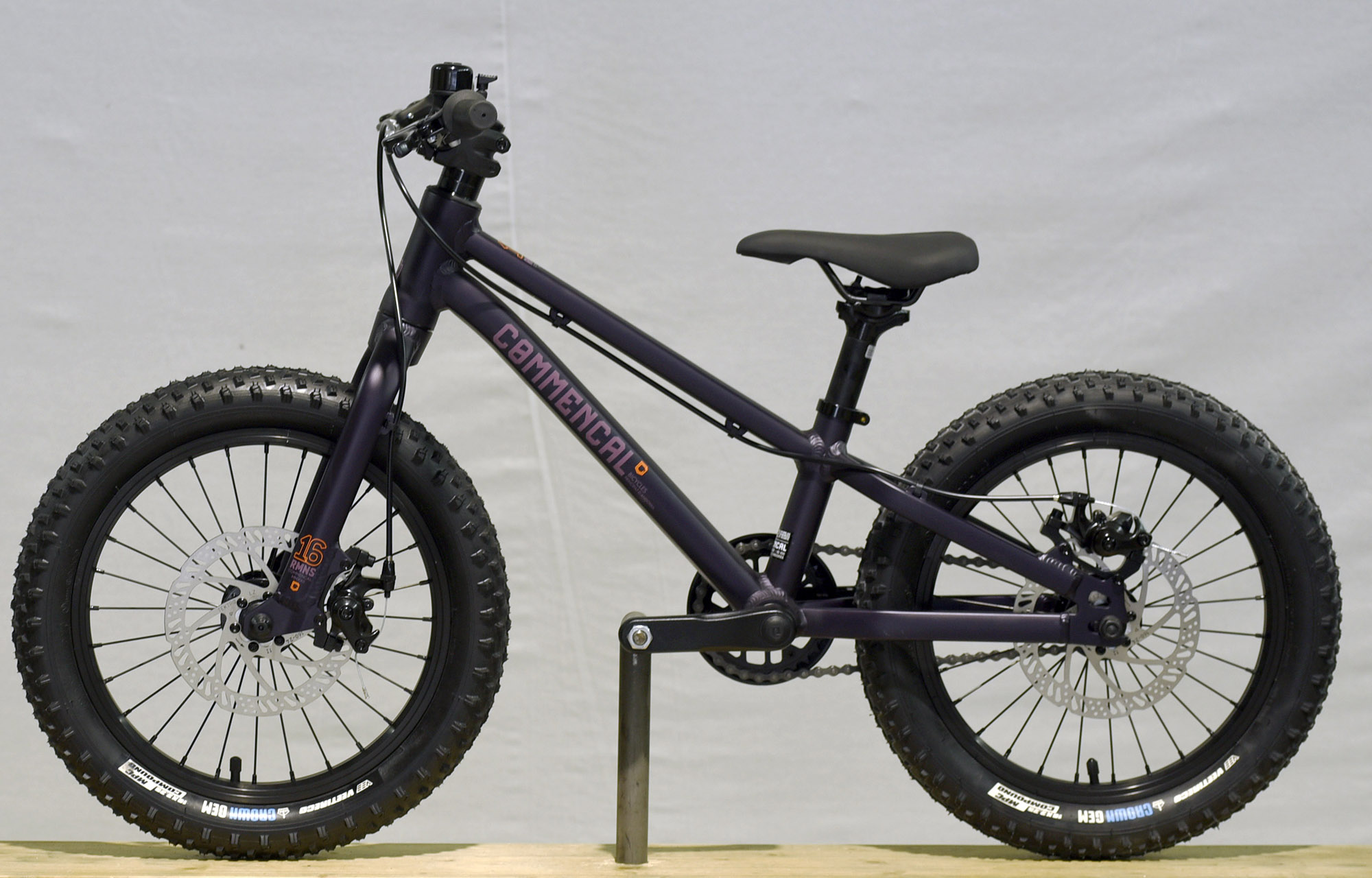 COMMENCAL RAMONES 16 PURPLE - 16 (22171800) image number null