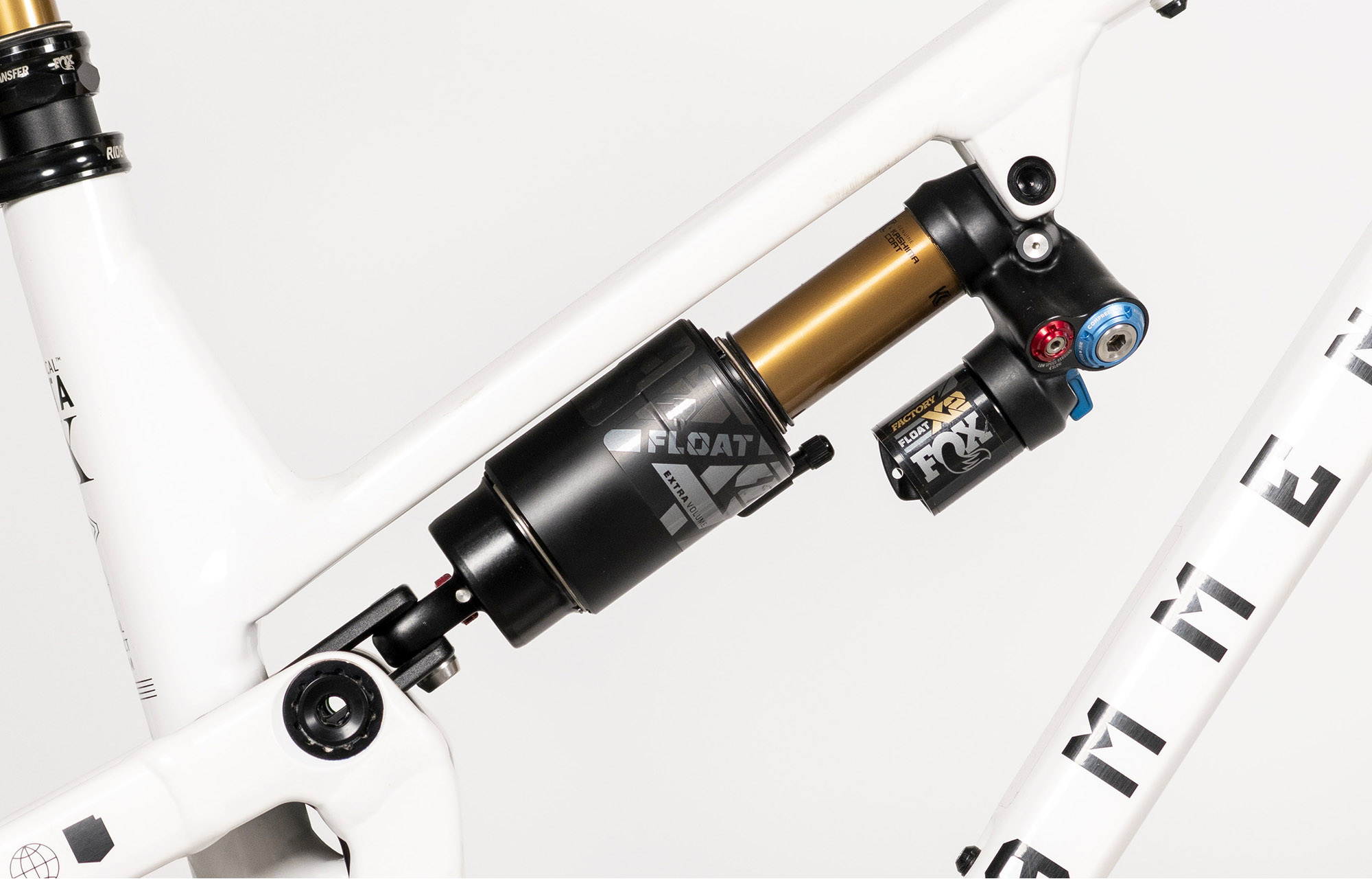 COMMENCAL META SX V5 PURE WHITE ALC - M (24102003) image number null
