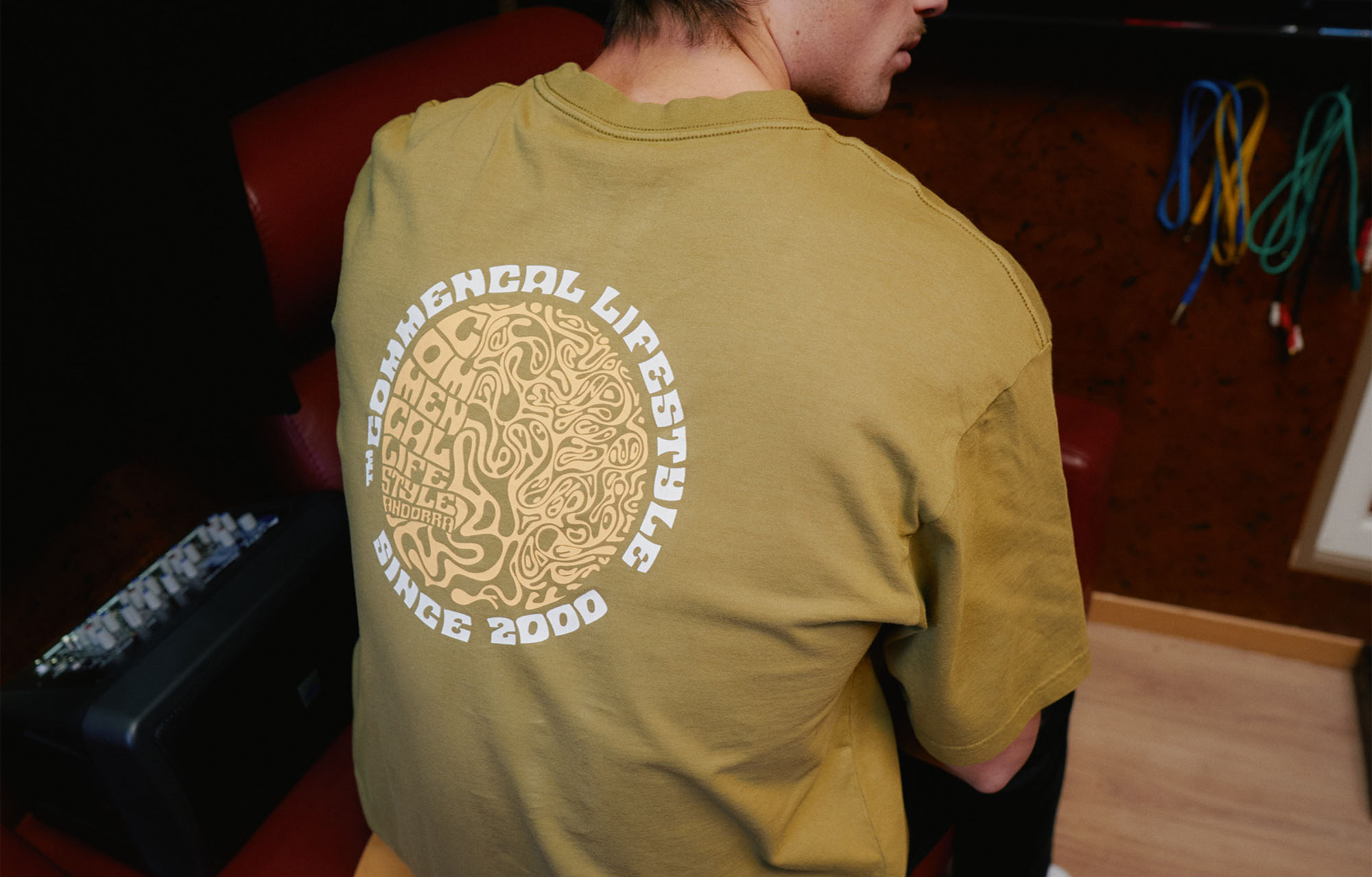 CAMISETA COMMENCAL LOOSE FIT LIGHT BACK TO 70S image number 3
