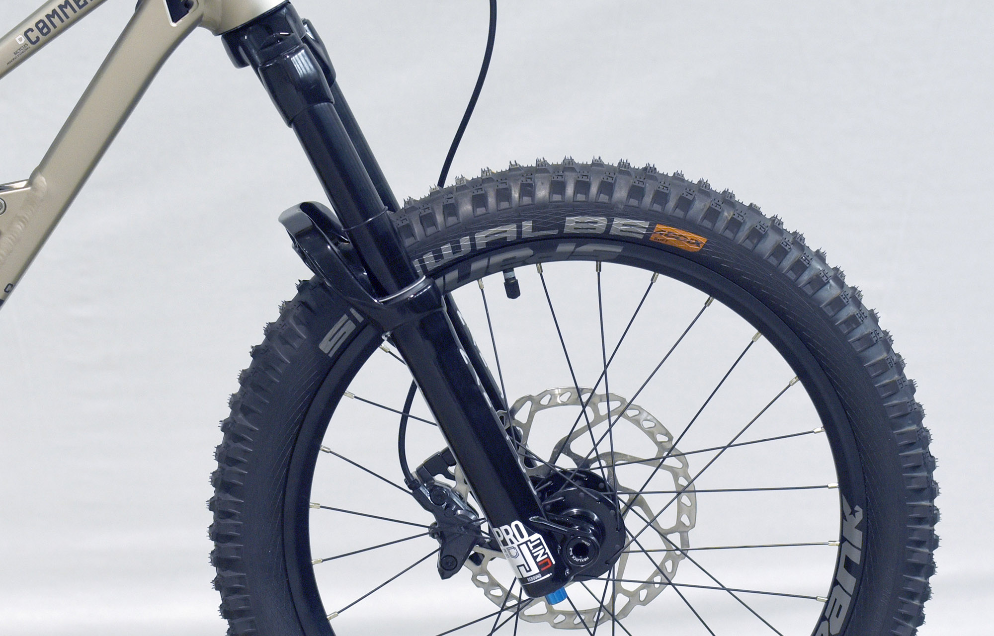 COMMENCAL CLASH 20 CHAMPAGNE - (22170500) image large number 2