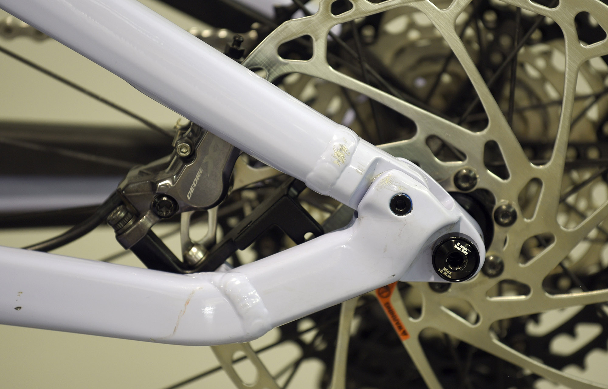 COMMENCAL META POWER SX BOSCH SIGNATURE LIGHT PURPLE / BLACK - M (22180802) 609 km image number null