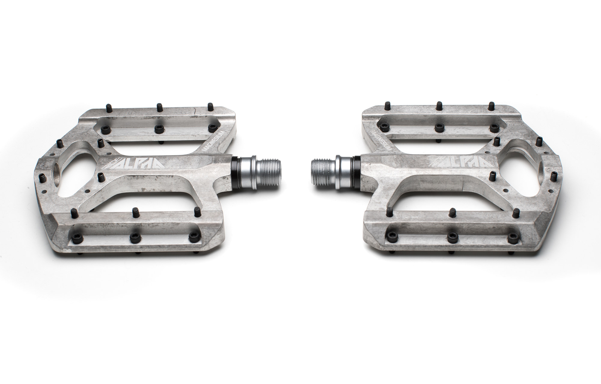 RIDE ALPHA MAGNESIUM PEDALS SILVER image number null