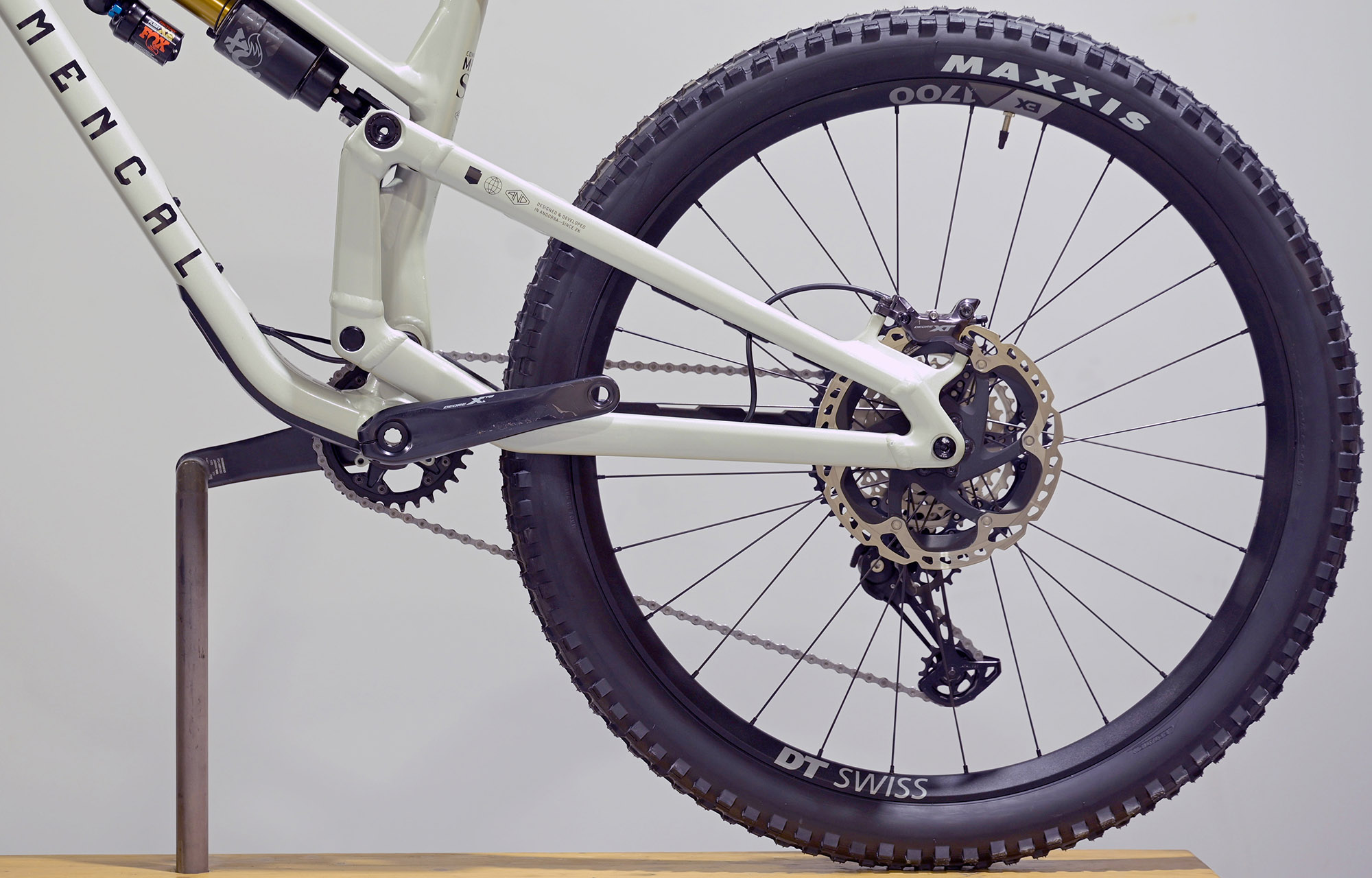 COMMENCAL META SX V5 SIGNATURE CLEAR SILVER - S (23131901) image cover number large 3