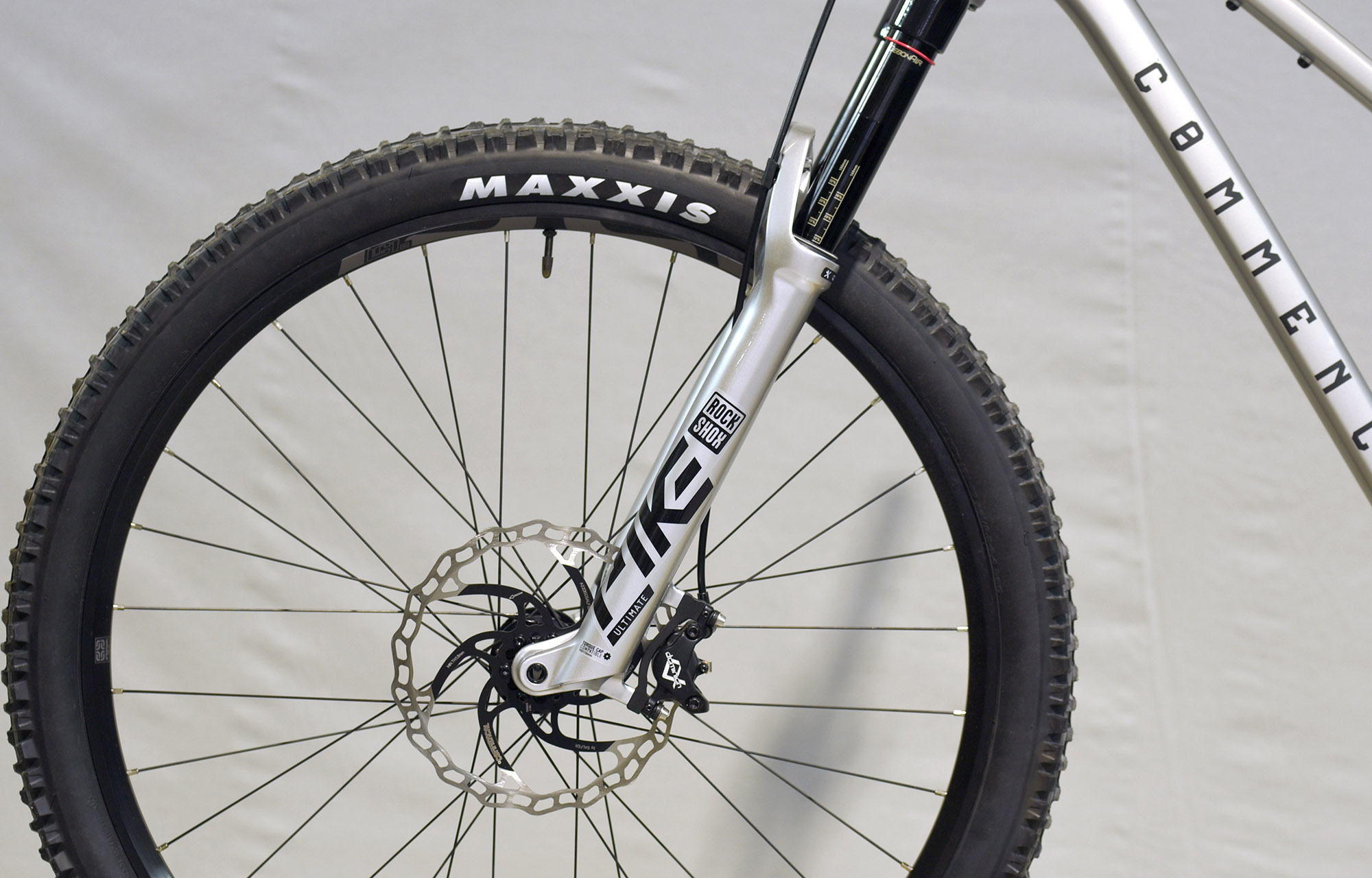 COMMENCAL T.E.M.P.O. RACE SILVER - L (23100056) image number null