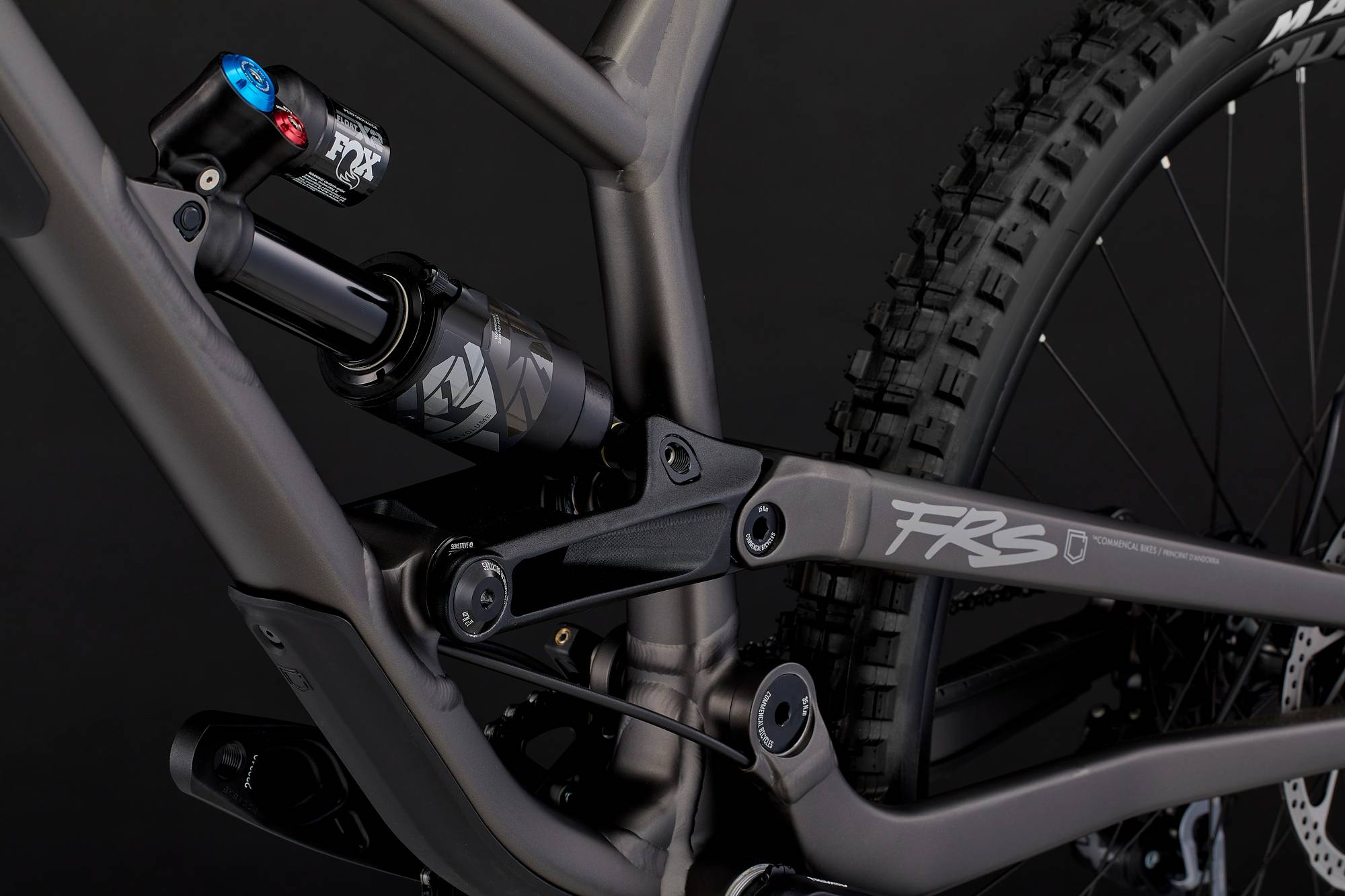 COMMENCAL FRS ESSENTIAL DARK SLATE 2 image number null