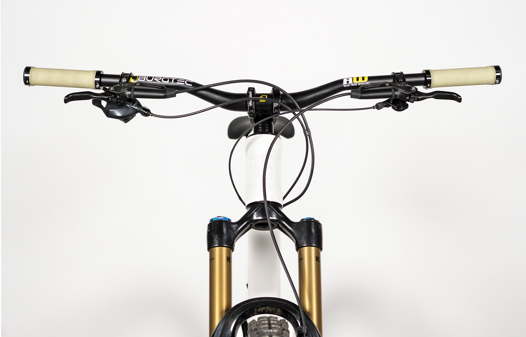 COMMENCAL META SX V5 PURE WHITE ALC - M (24102003) image number null