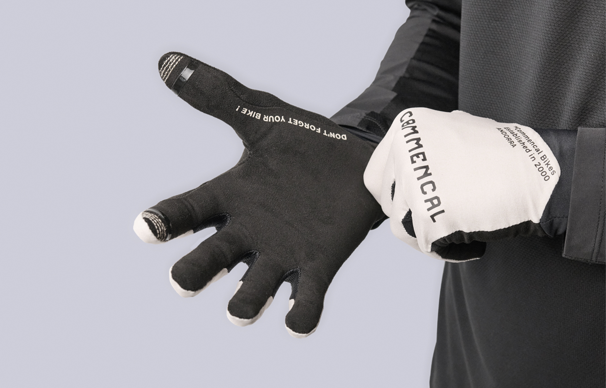 COMMENCAL LIGHTECH GLOVES CHALK image number 1