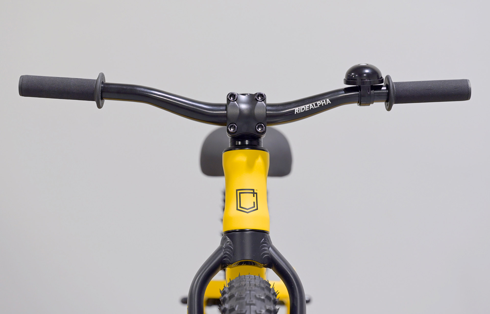 COMMENCAL RAMONES 12 PUSH BIKE OHLINS YELLOW - (23177801) image cover number large 2