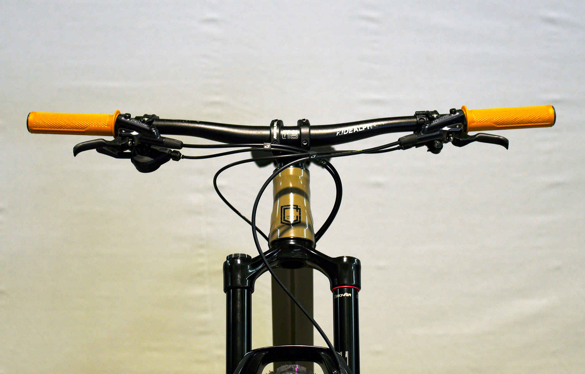 COMMENCAL CLASH JR DIRT MAXXIS - JR (21175200) image number null