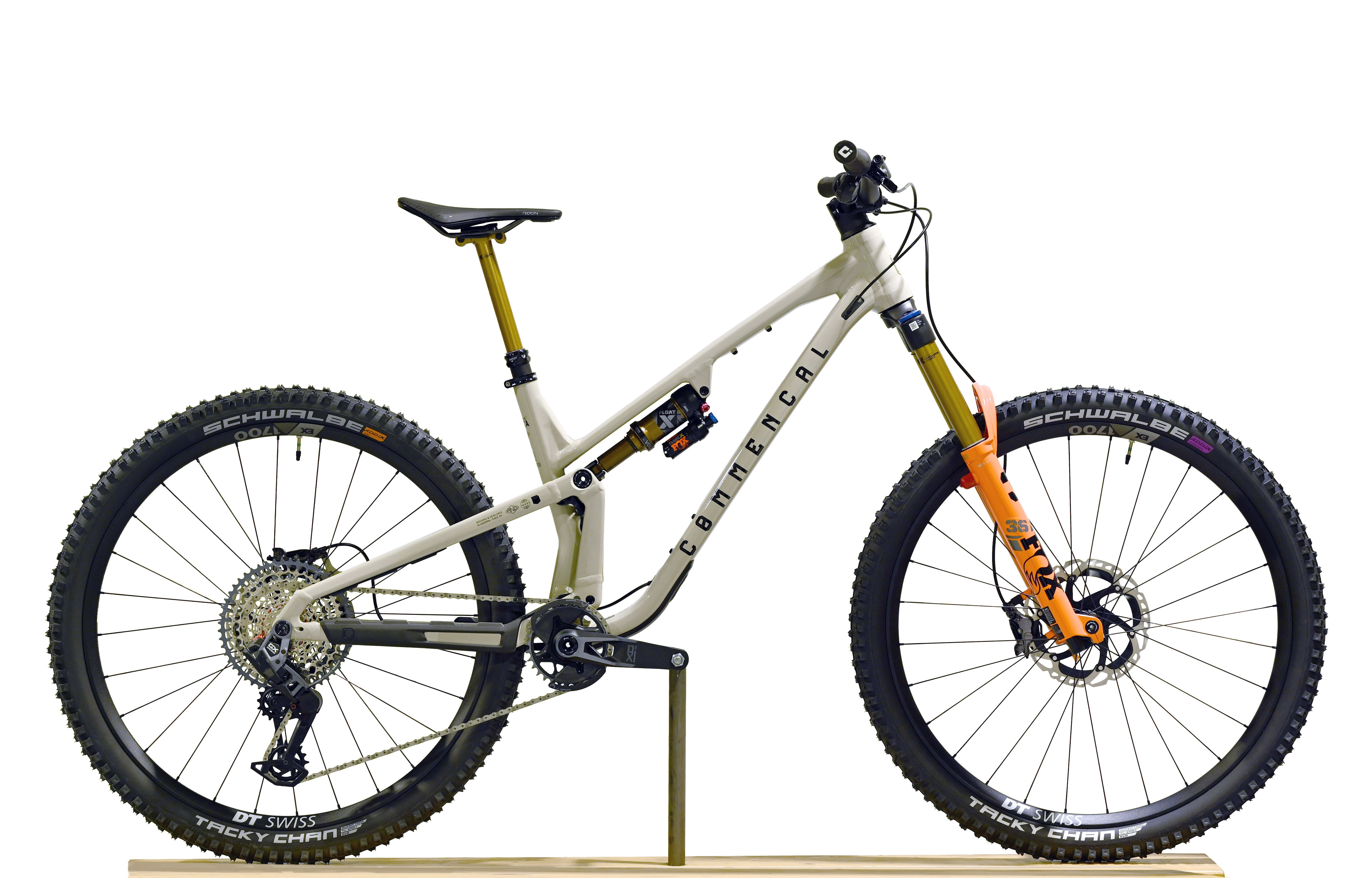 COMMENCAL META V5 T-TYPE CHALK - L (24120702) image number null