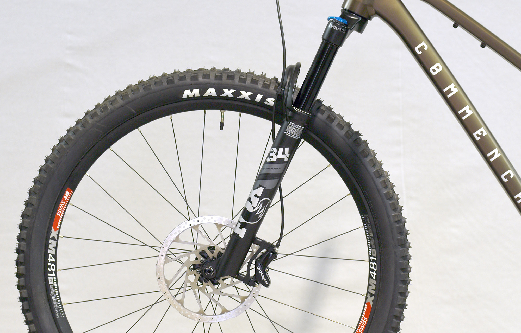 COMMENCAL T.E.M.P.O. ESSENTIAL FROZEN BROWN - L (22121003) image number null