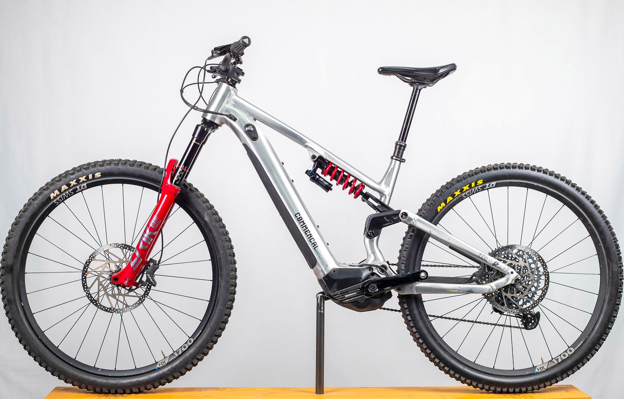 COMMENCAL META POWER TR SHIMANO RACE BRUSHED - M (22180302) 2084 km image number null