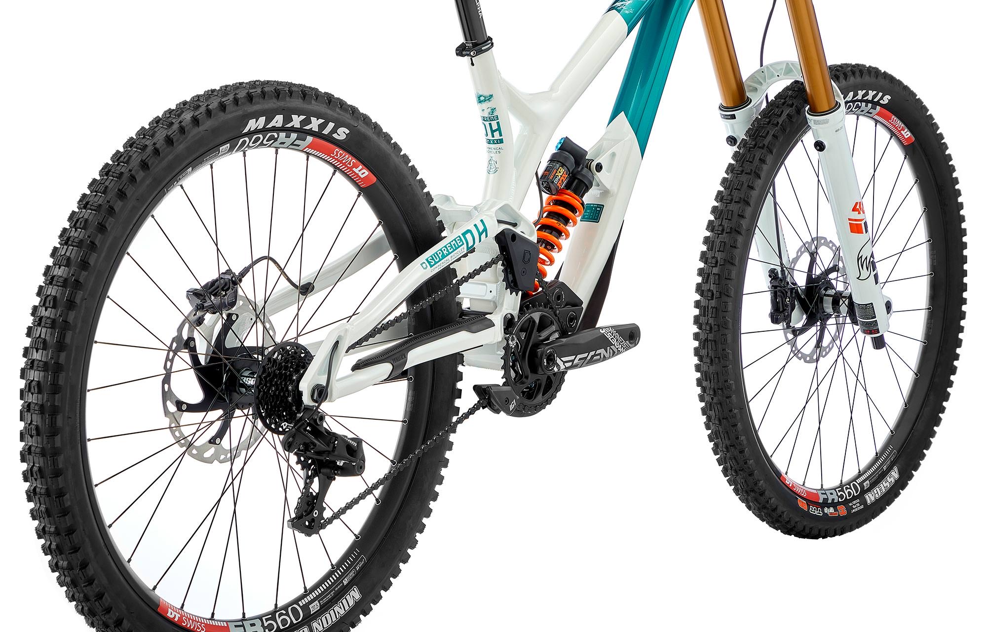 COMMENCAL SUPREME DH V4 29/27 SIGNATURE image number null