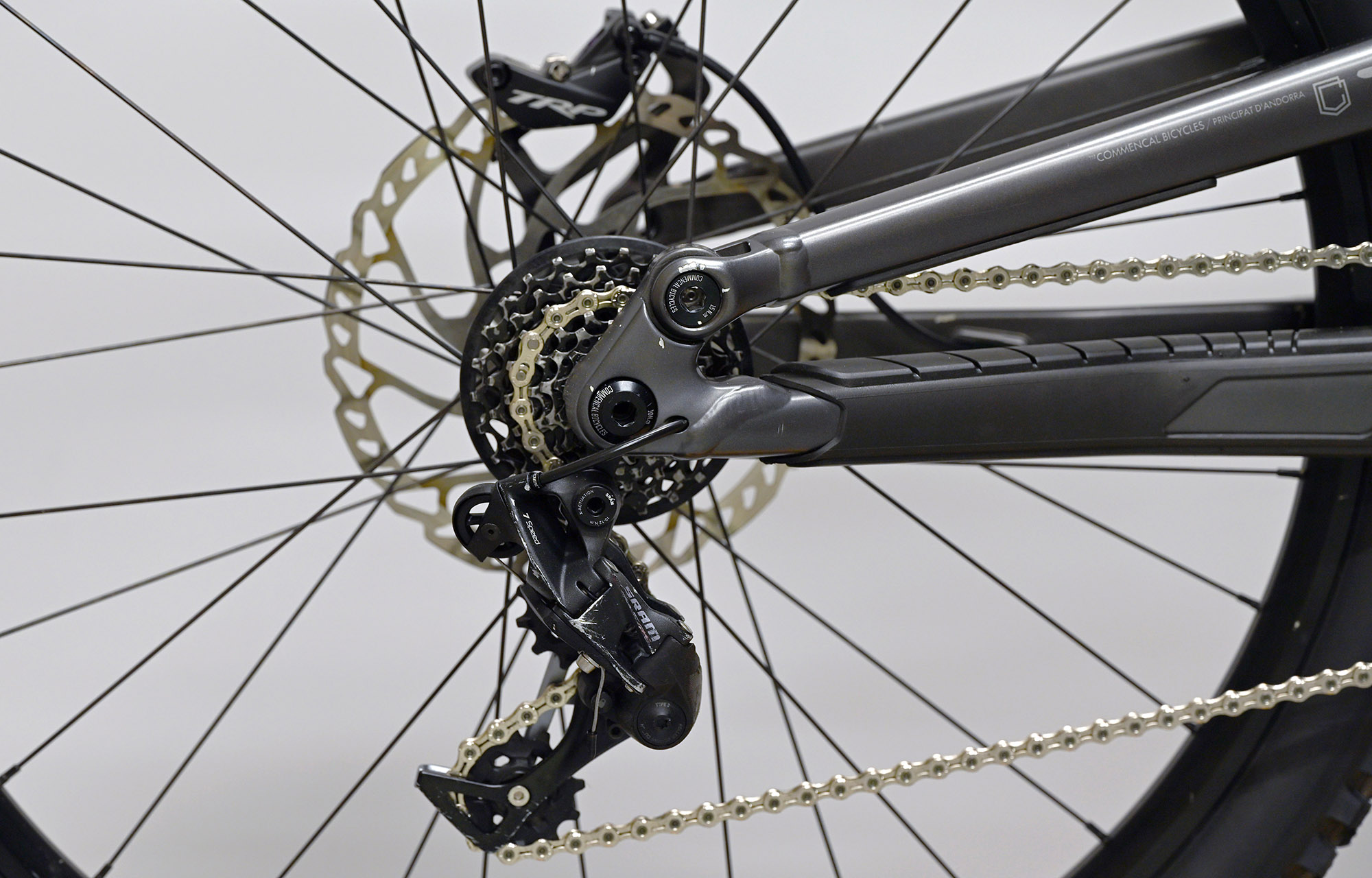 COMMENCAL FRS ESSENTIAL DARK SLATE - L (22150503) image number null