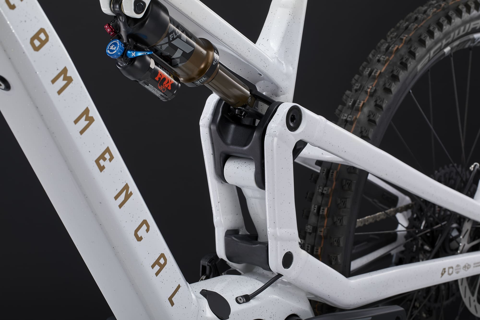 COMMENCAL META POWER SX 400 SIGNATURE GLITTERY WHITE 2025 image number null