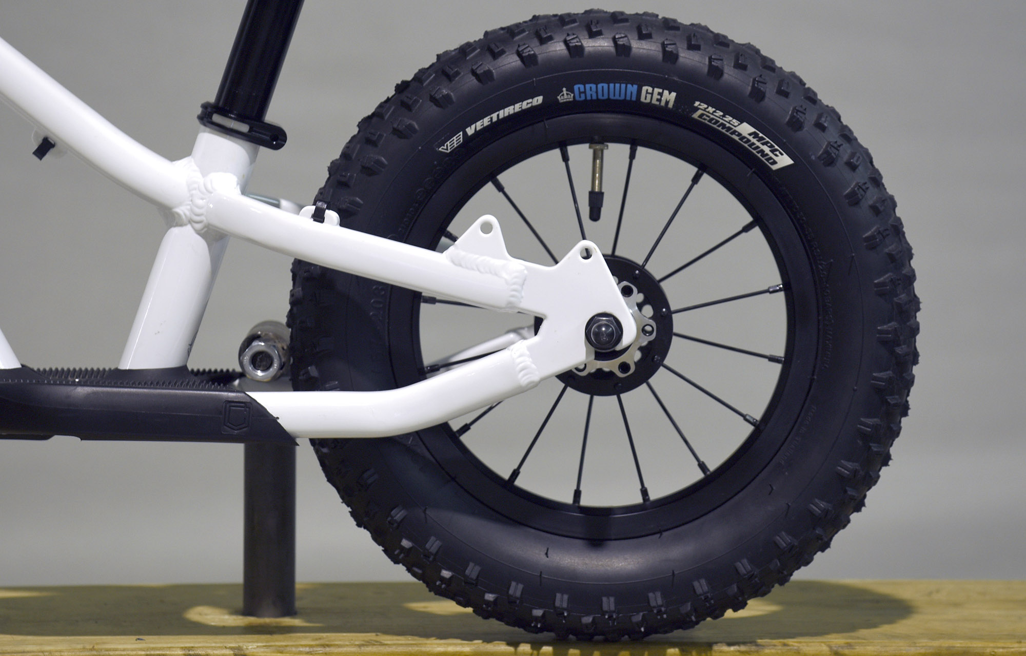 COMMENCAL RAMONES 12 PUSH BIKE PURE WHITE - (23177800) image number null
