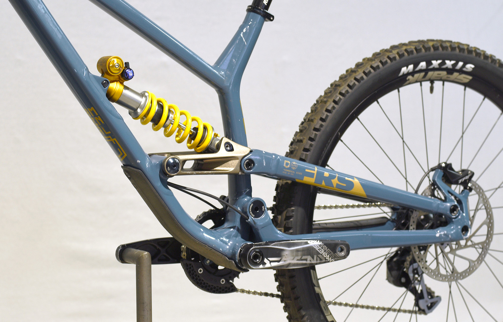 Mountain Bike Commencal Clash Blue COMMENCAL COMMENCAL FRS OHLINS