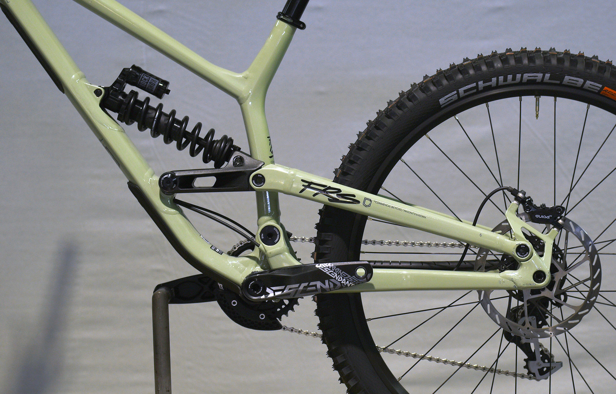 COMMENCAL FRS RIDE HERITAGE GREEN - M (22150402) image number null