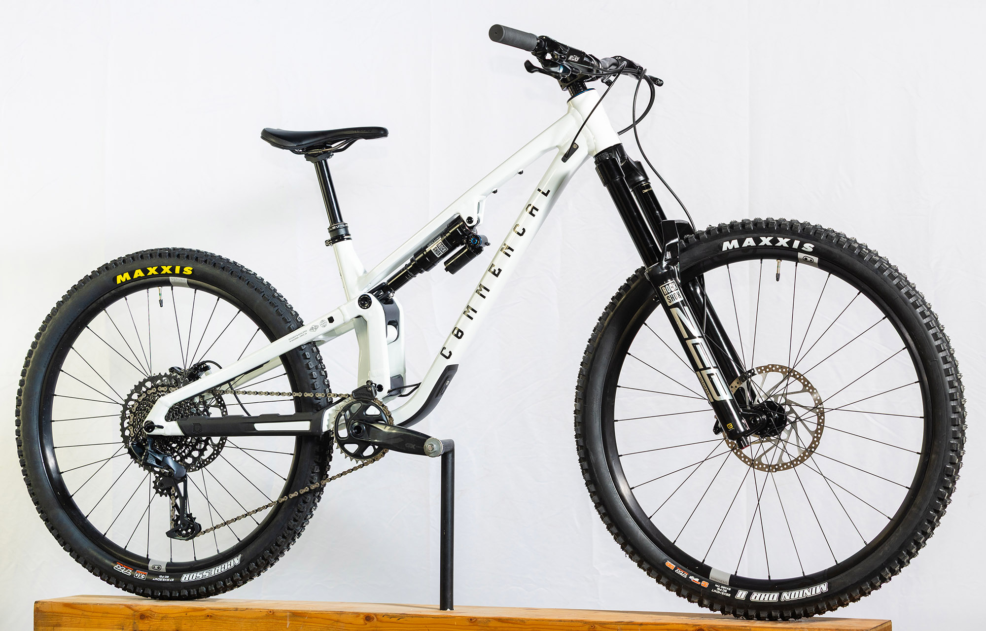 COMMENCAL META SX V5 RACE CLEAR SILVER - S (23131701) image cover number large 5