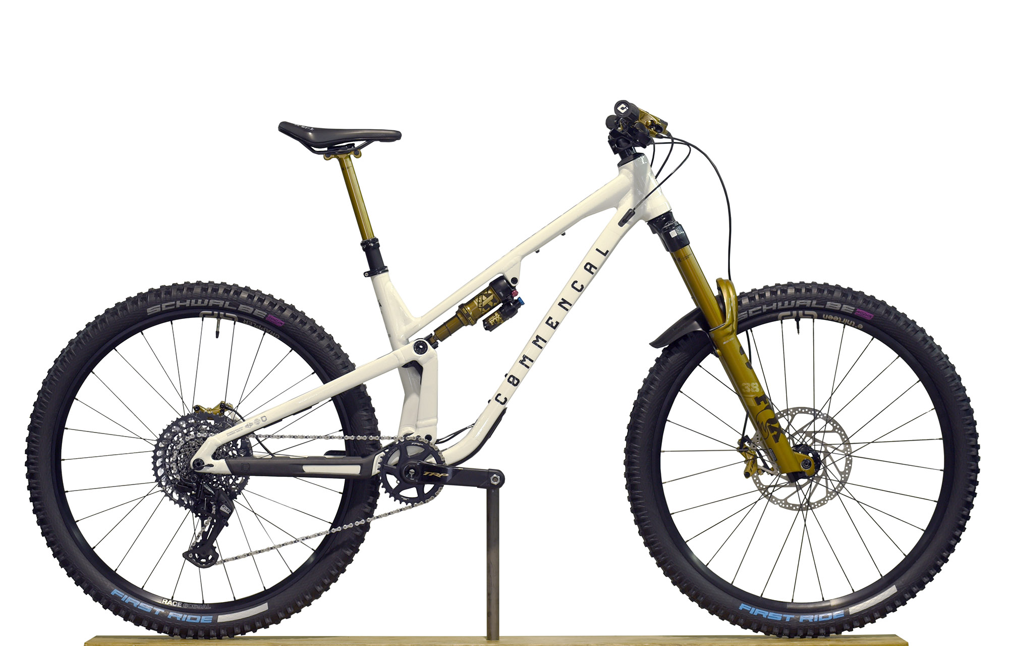 COMMENCAL META V5 CLEAR SILVER [COMMENCAL TEAM] ALC - M  (24100020) image number null