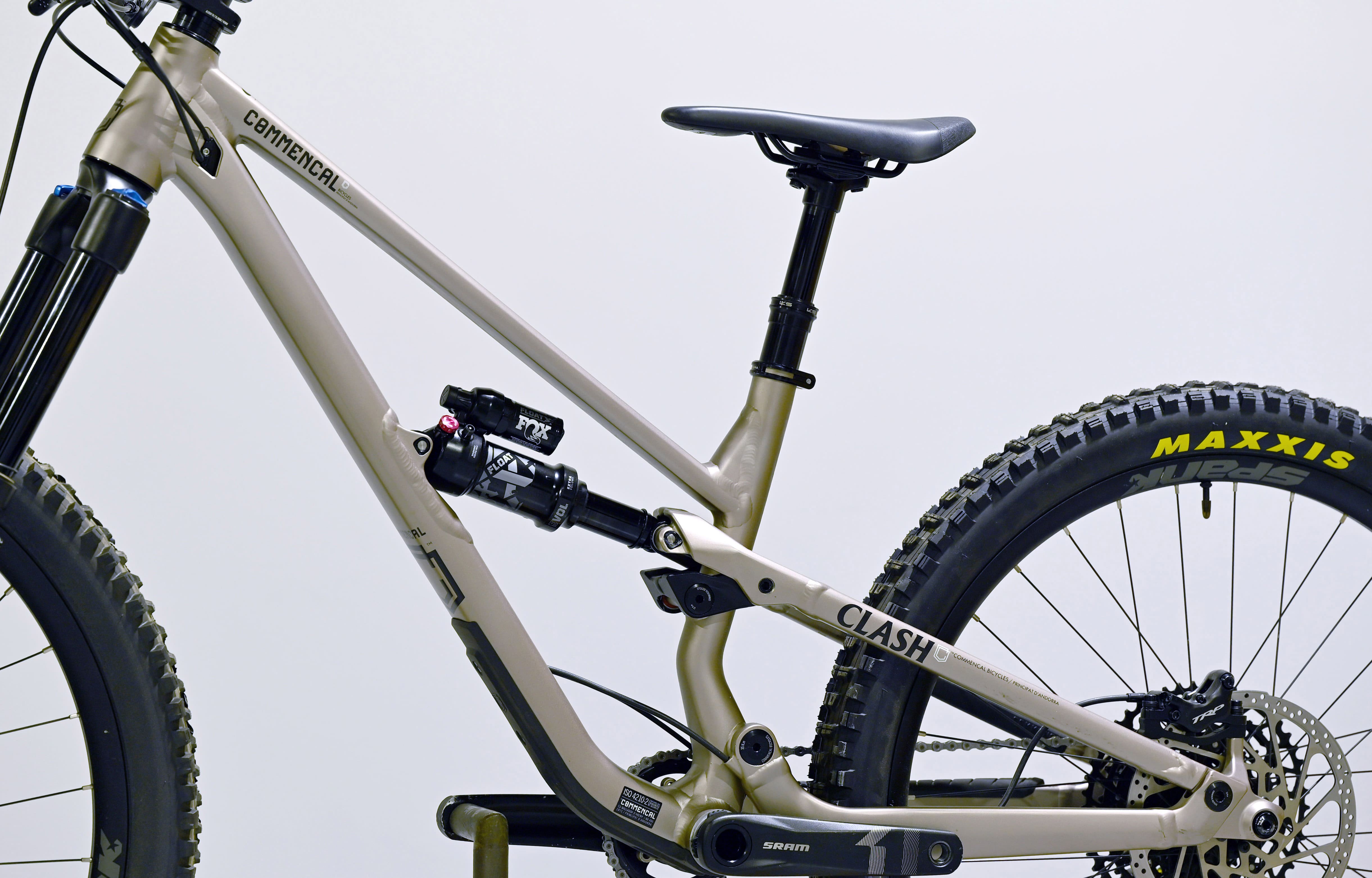 COMMENCAL CLASH CHAMPAGNE - XS (22170800) image number null